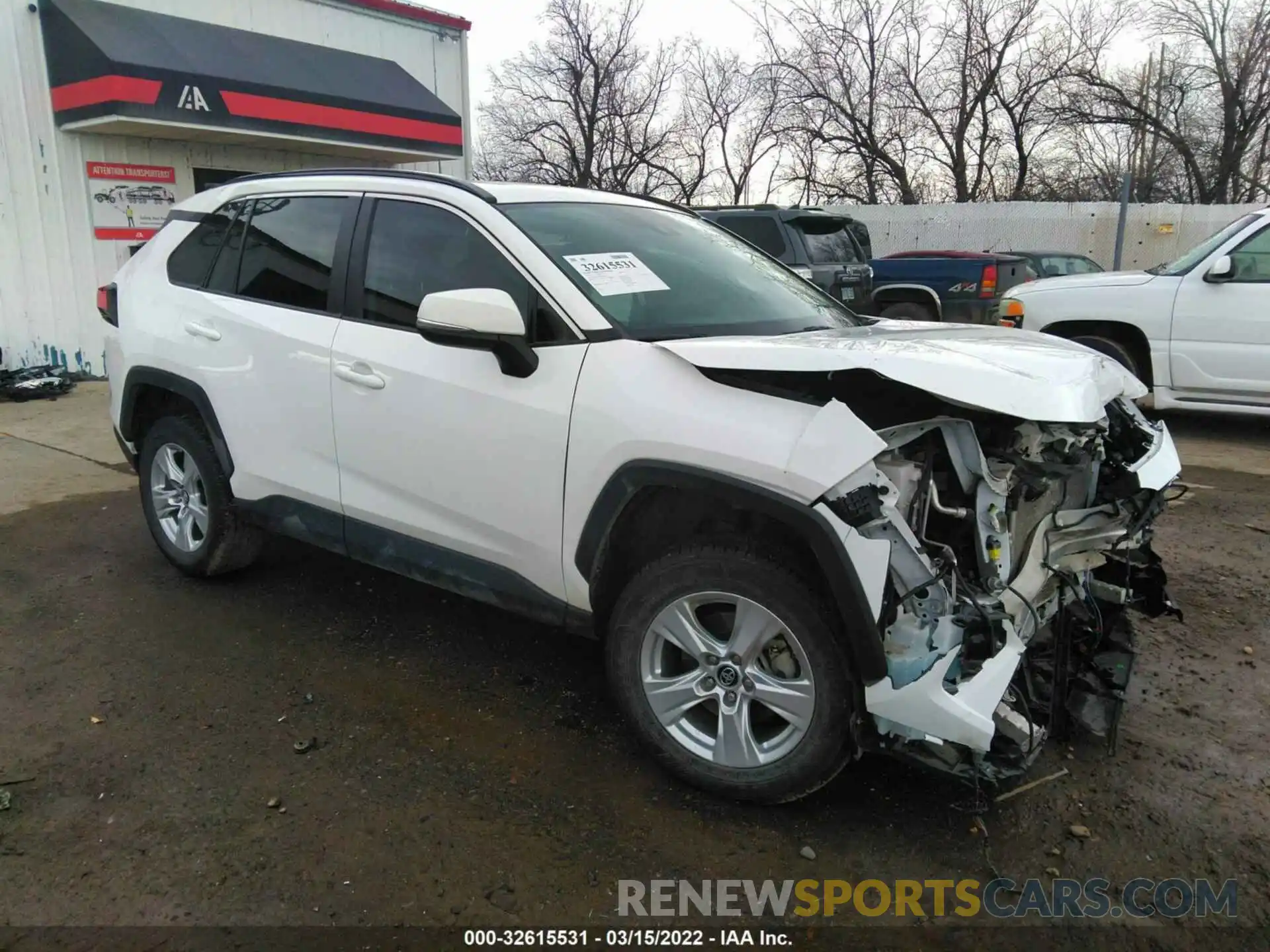 1 Photograph of a damaged car 2T3P1RFVXKC006651 TOYOTA RAV4 2019