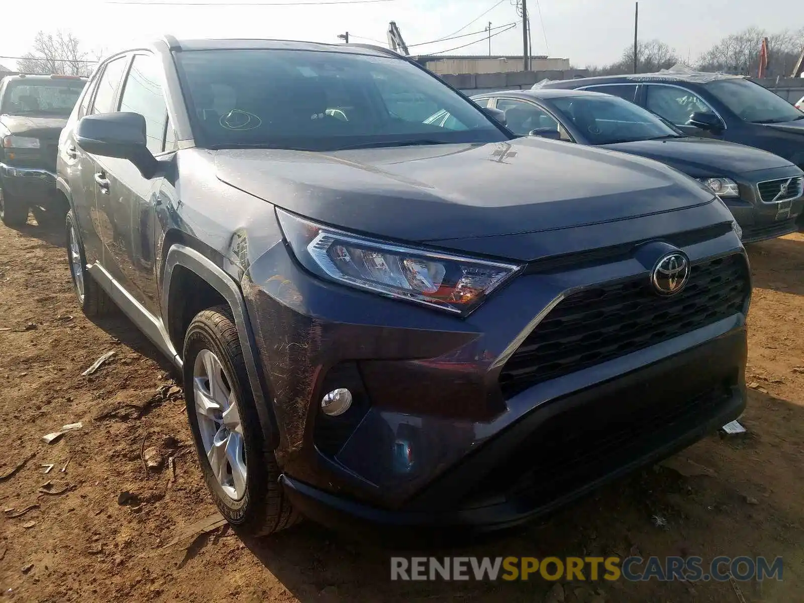 1 Фотография поврежденного автомобиля 2T3P1RFVXKC007332 TOYOTA RAV4 2019