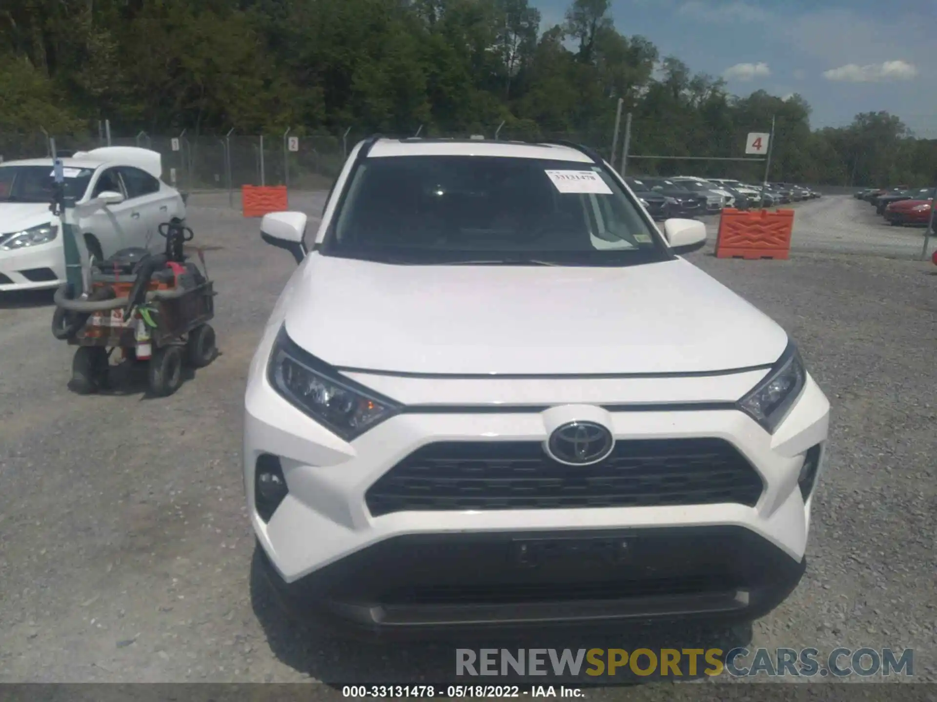 6 Photograph of a damaged car 2T3P1RFVXKC008531 TOYOTA RAV4 2019