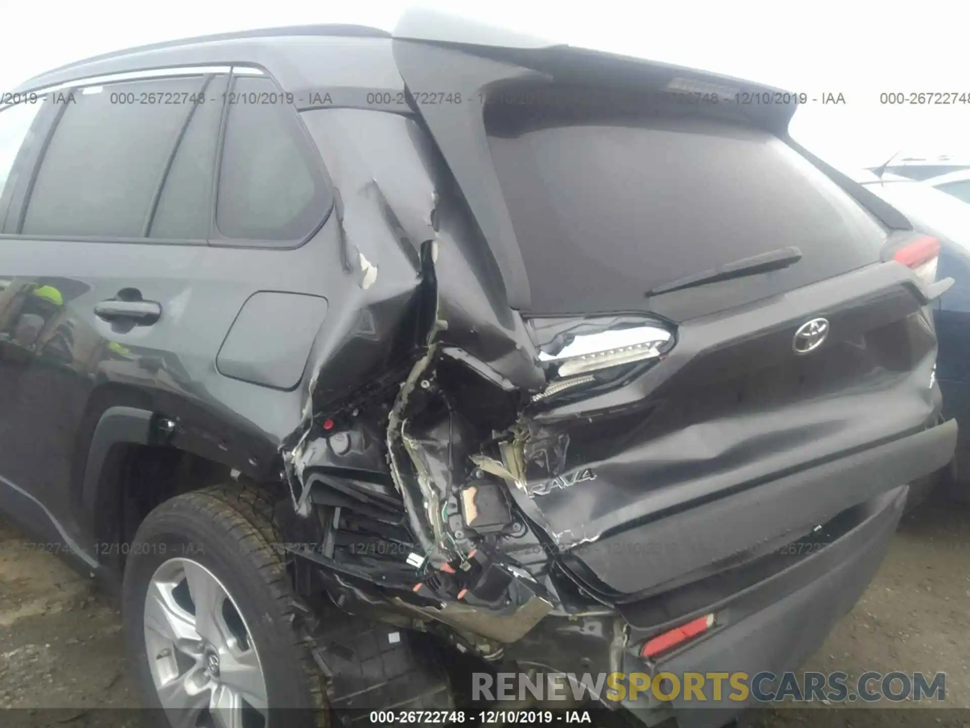 6 Photograph of a damaged car 2T3P1RFVXKC011560 TOYOTA RAV4 2019