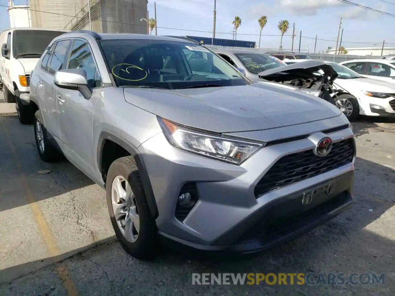 1 Photograph of a damaged car 2T3P1RFVXKC013342 TOYOTA RAV4 2019