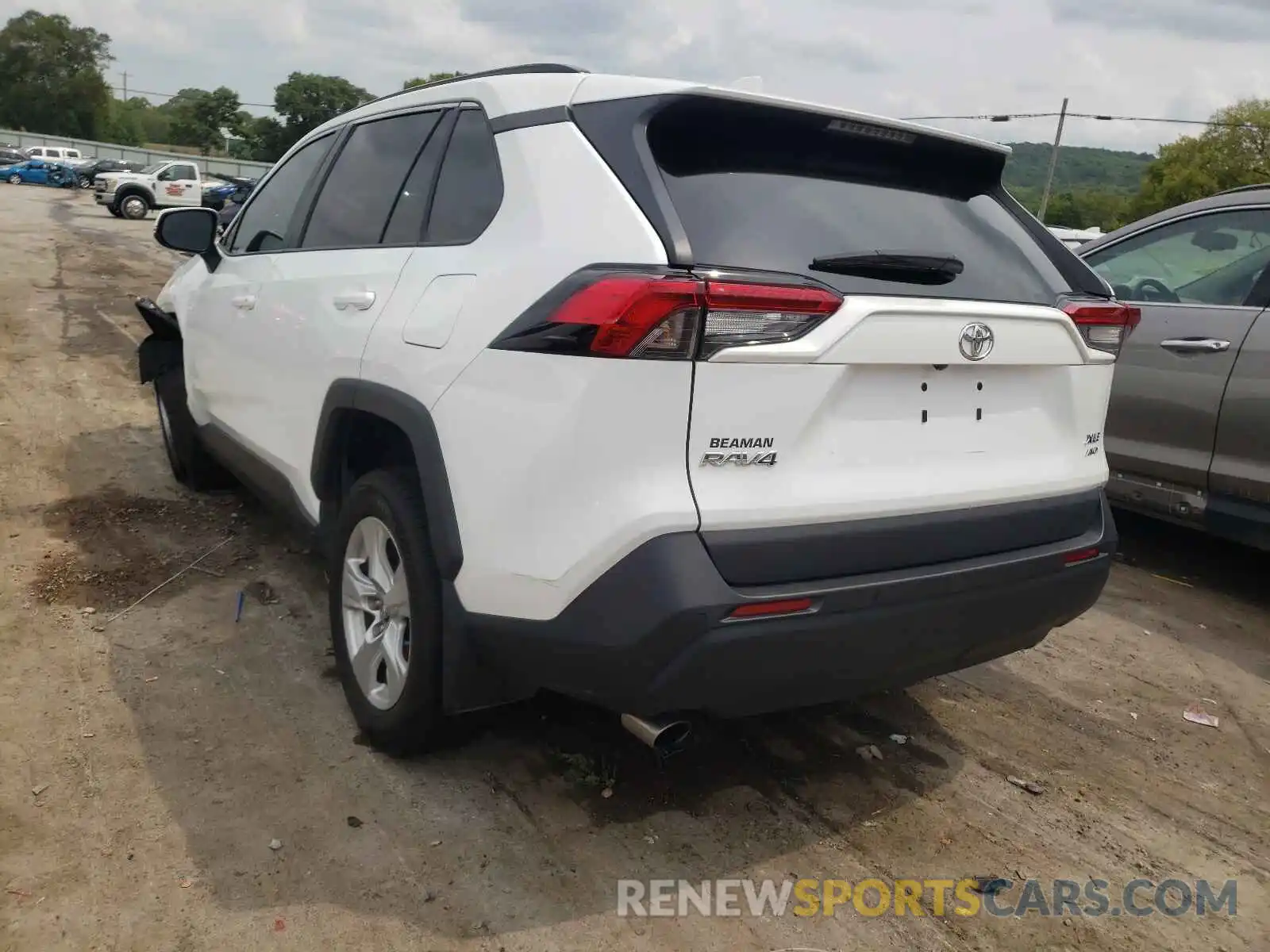 3 Фотография поврежденного автомобиля 2T3P1RFVXKC014541 TOYOTA RAV4 2019