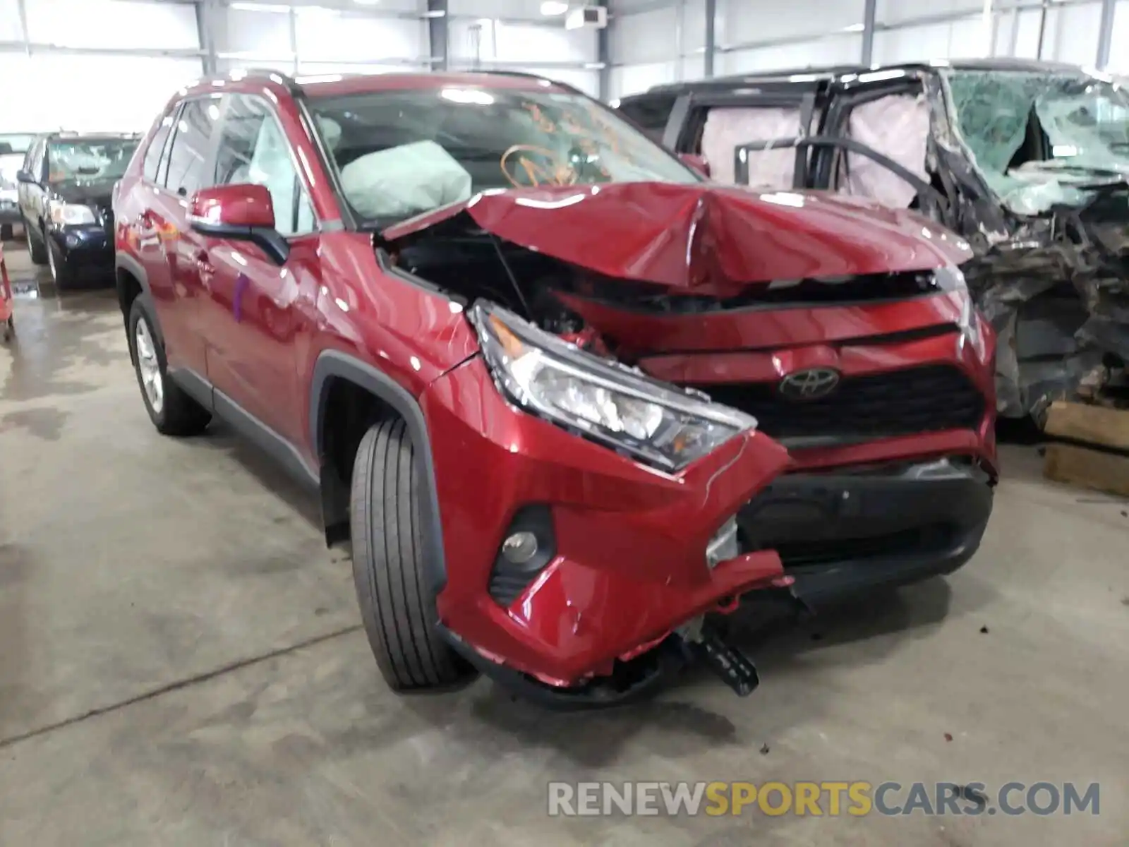 1 Photograph of a damaged car 2T3P1RFVXKC025247 TOYOTA RAV4 2019