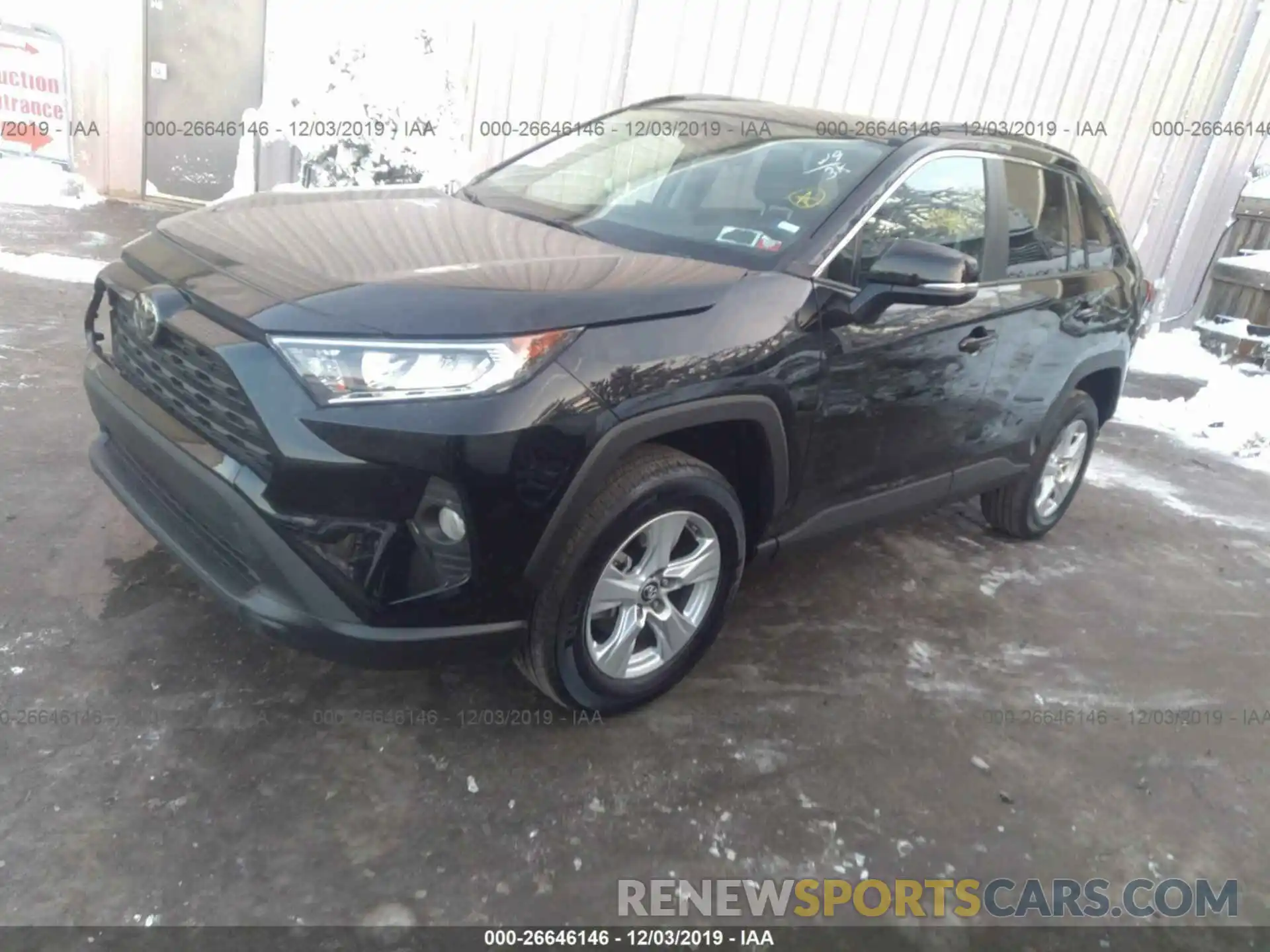 2 Фотография поврежденного автомобиля 2T3P1RFVXKC029461 TOYOTA RAV4 2019