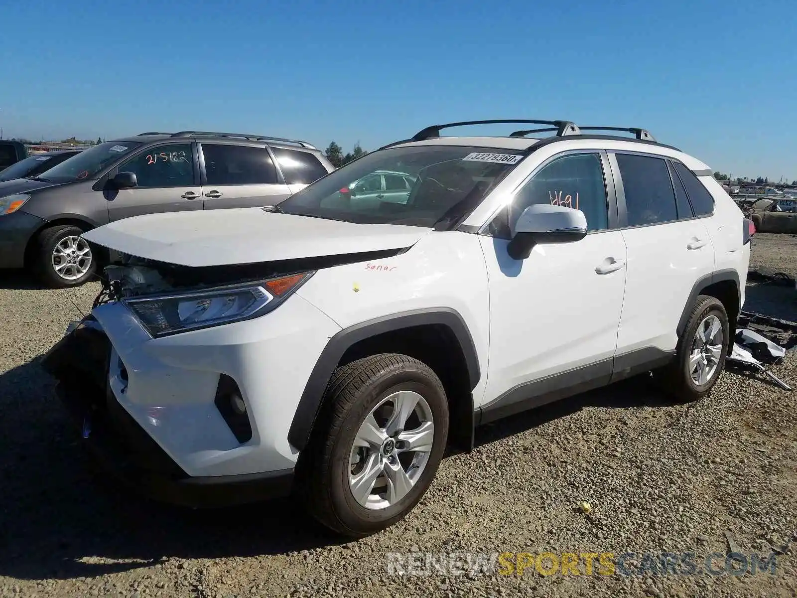 2 Photograph of a damaged car 2T3P1RFVXKC037012 TOYOTA RAV4 2019