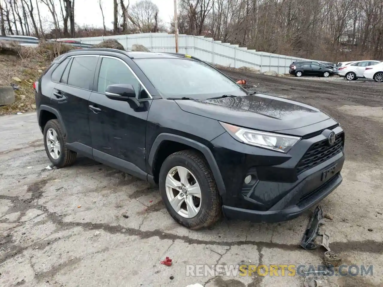 4 Photograph of a damaged car 2T3P1RFVXKC047071 TOYOTA RAV4 2019