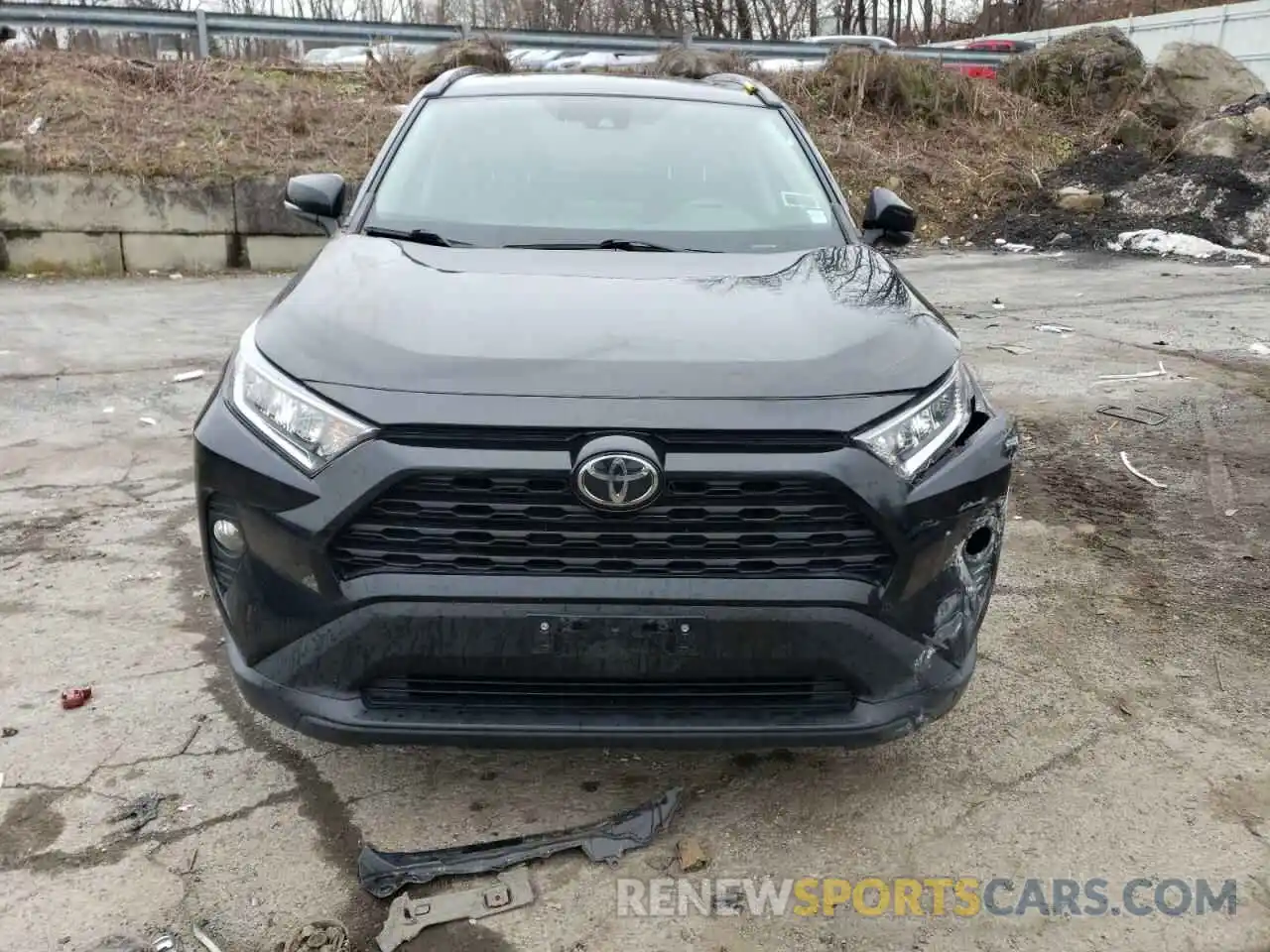 5 Фотография поврежденного автомобиля 2T3P1RFVXKC047071 TOYOTA RAV4 2019