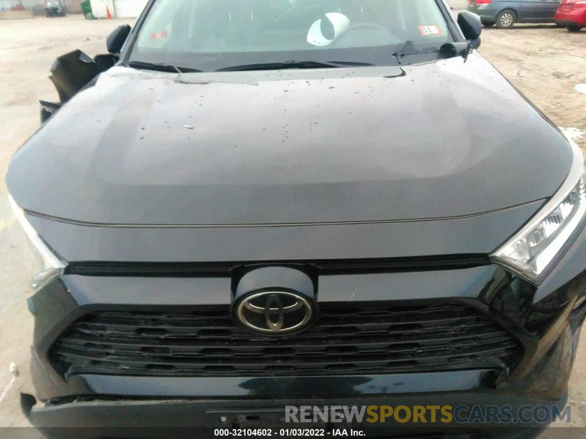 10 Photograph of a damaged car 2T3P1RFVXKC049063 TOYOTA RAV4 2019