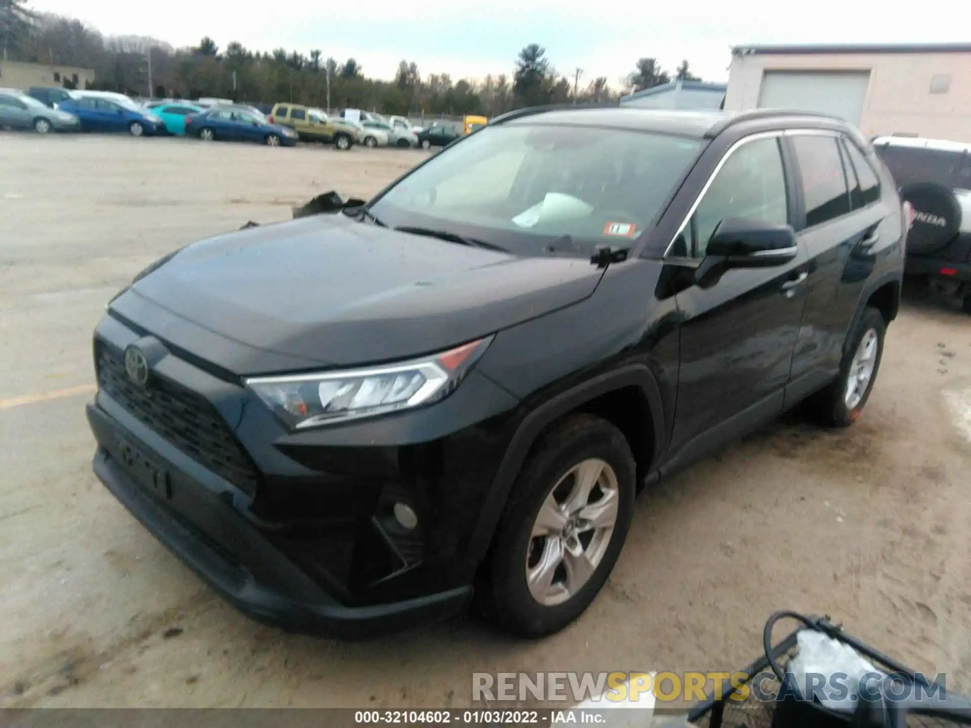 2 Фотография поврежденного автомобиля 2T3P1RFVXKC049063 TOYOTA RAV4 2019