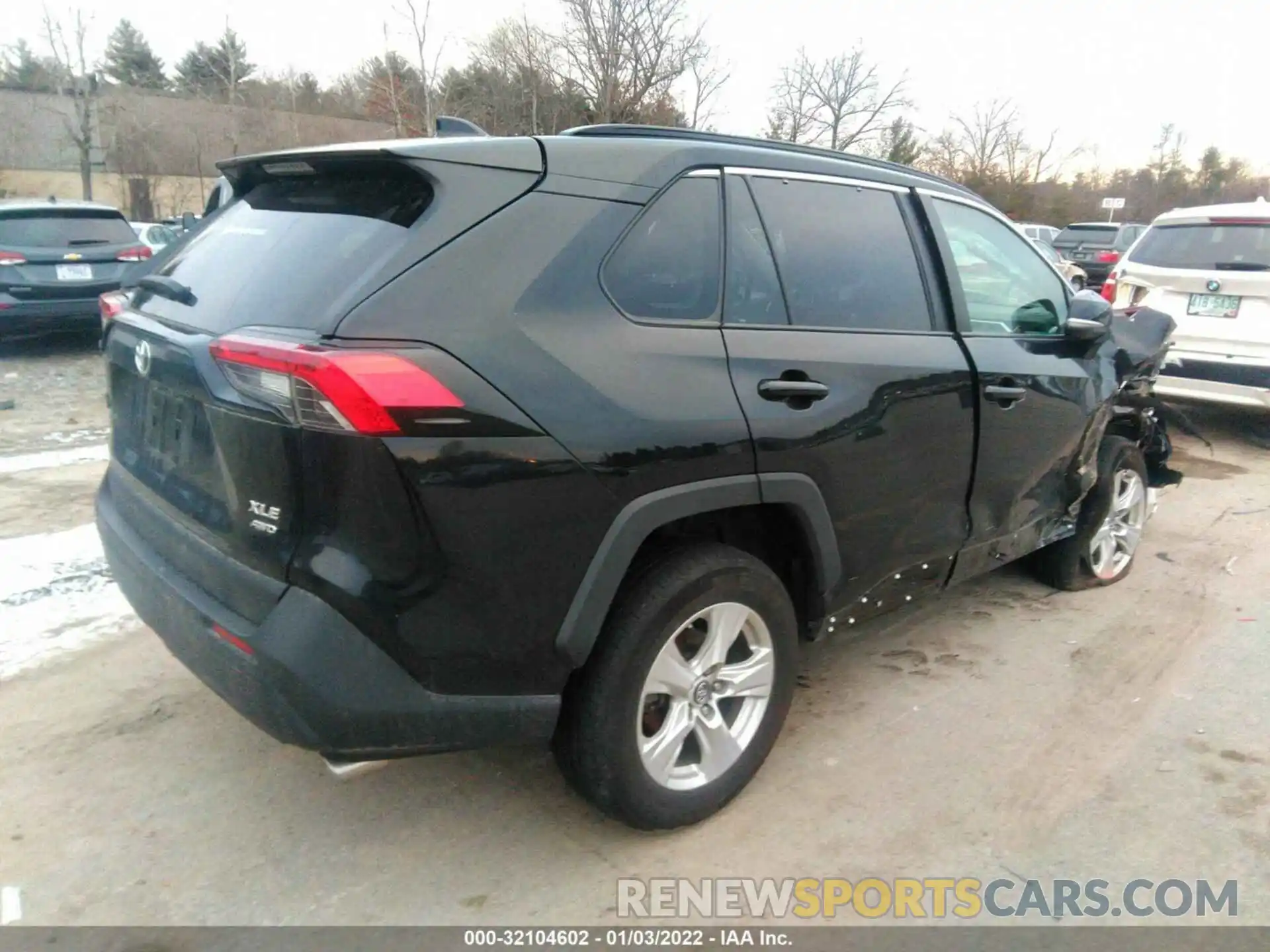 4 Photograph of a damaged car 2T3P1RFVXKC049063 TOYOTA RAV4 2019