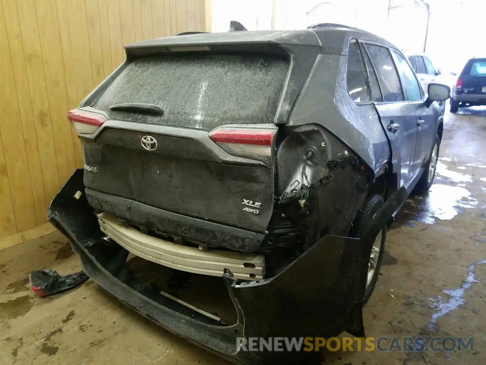 4 Photograph of a damaged car 2T3P1RFVXKW012027 TOYOTA RAV4 2019