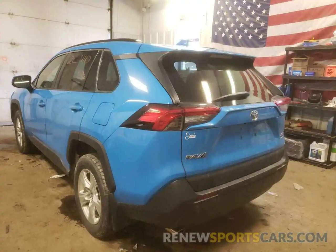 3 Photograph of a damaged car 2T3P1RFVXKW017227 TOYOTA RAV4 2019