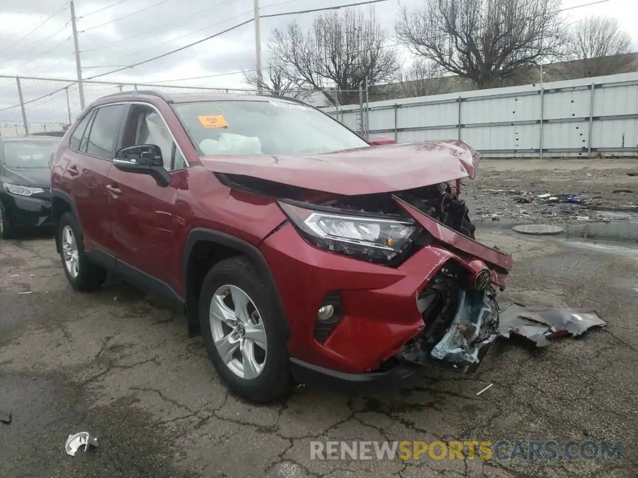 1 Photograph of a damaged car 2T3P1RFVXKW038661 TOYOTA RAV4 2019