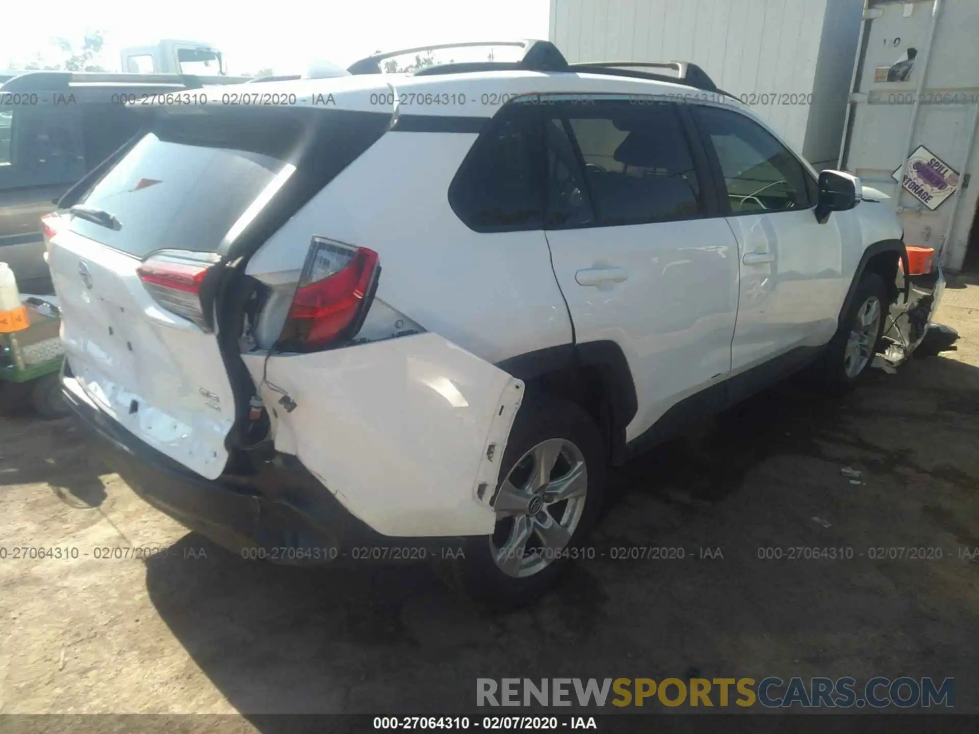 4 Фотография поврежденного автомобиля 2T3P1RFVXKW049076 TOYOTA RAV4 2019