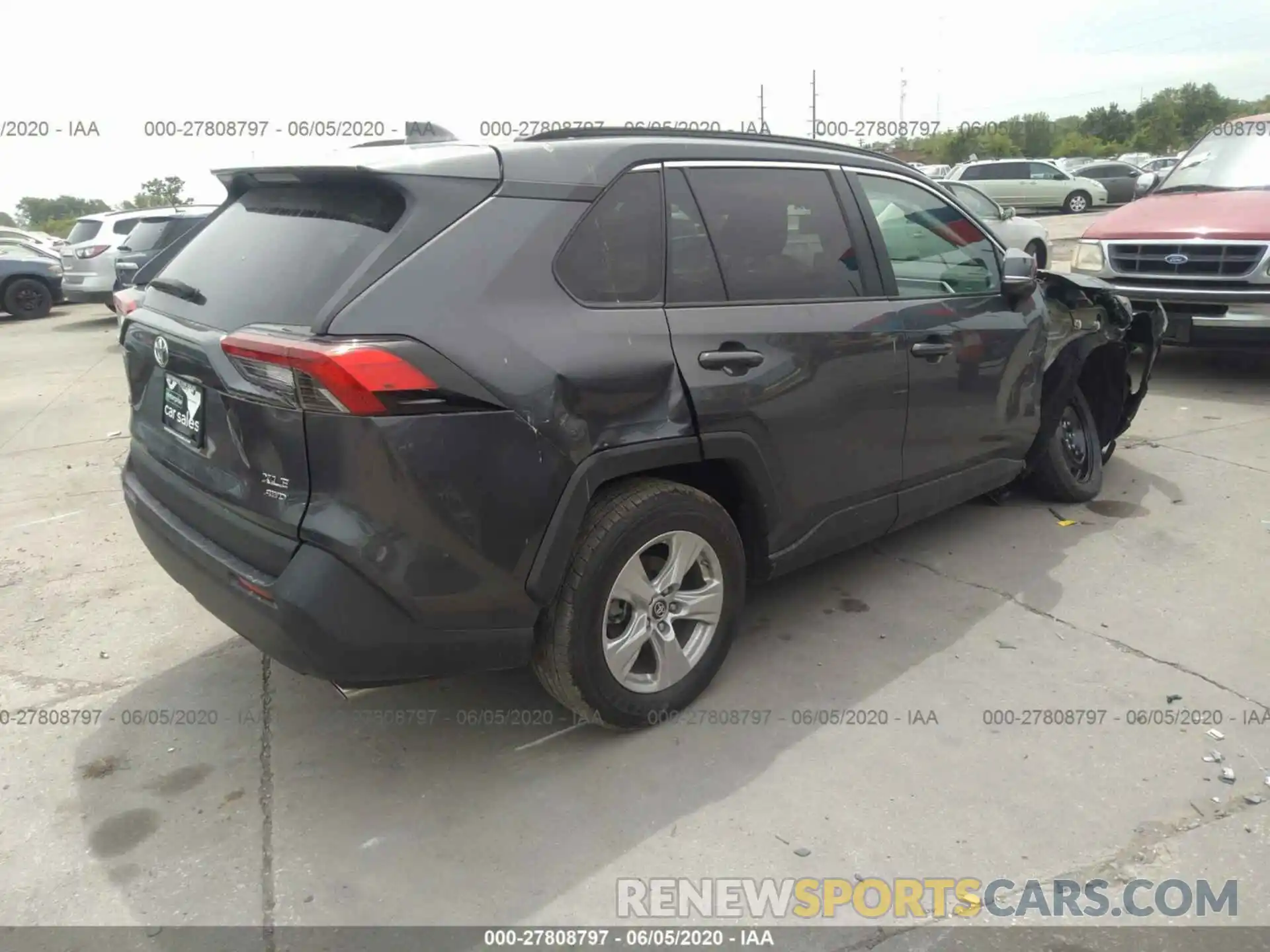 4 Фотография поврежденного автомобиля 2T3P1RFVXKW051720 TOYOTA RAV4 2019