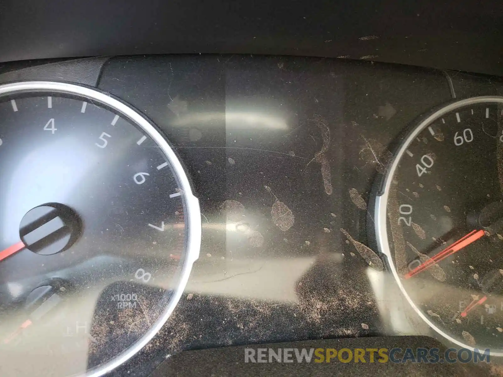 8 Photograph of a damaged car 2T3P1RFVXKW059347 TOYOTA RAV4 2019