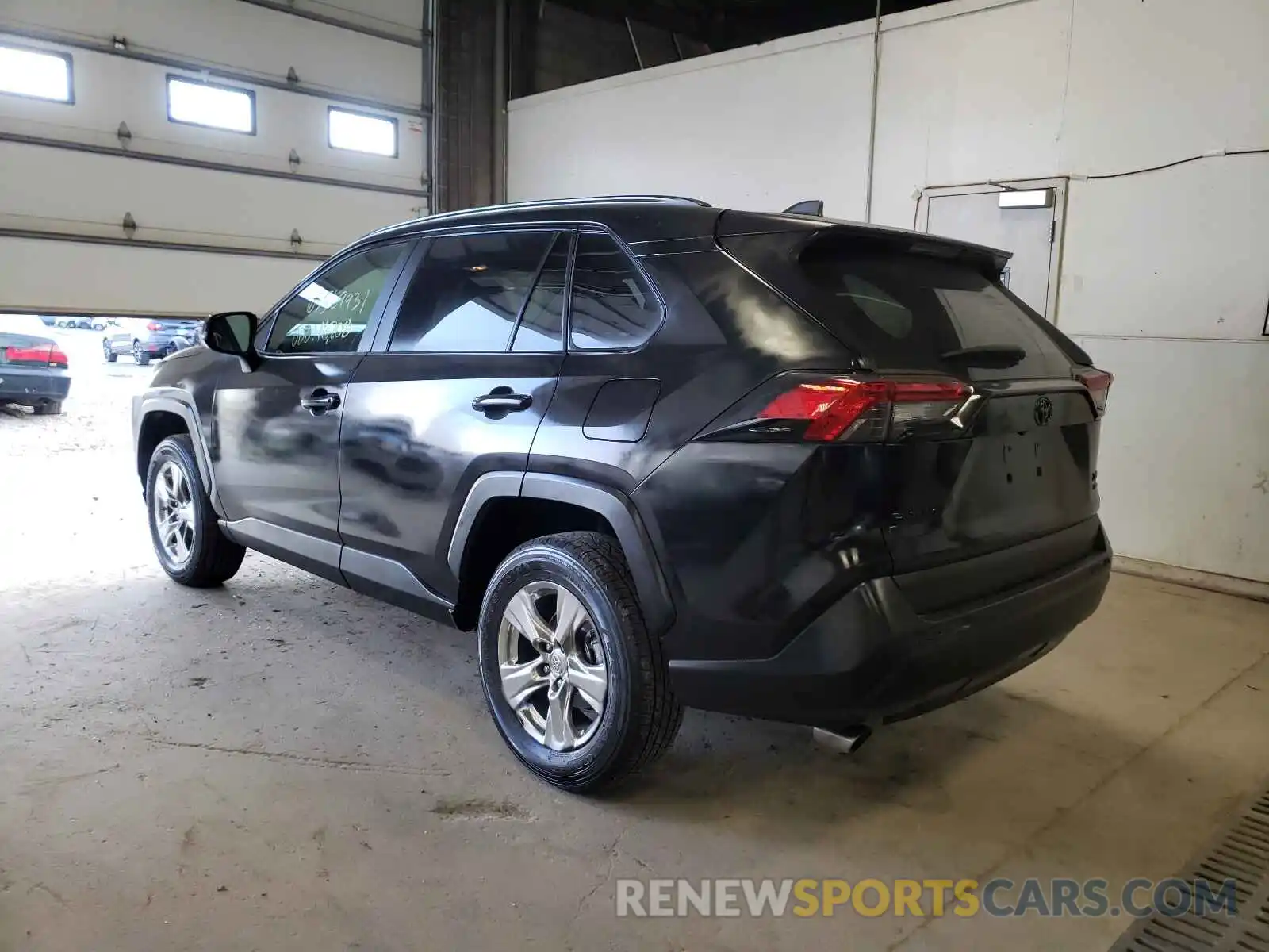 3 Photograph of a damaged car 2T3P1RFVXKW068128 TOYOTA RAV4 2019