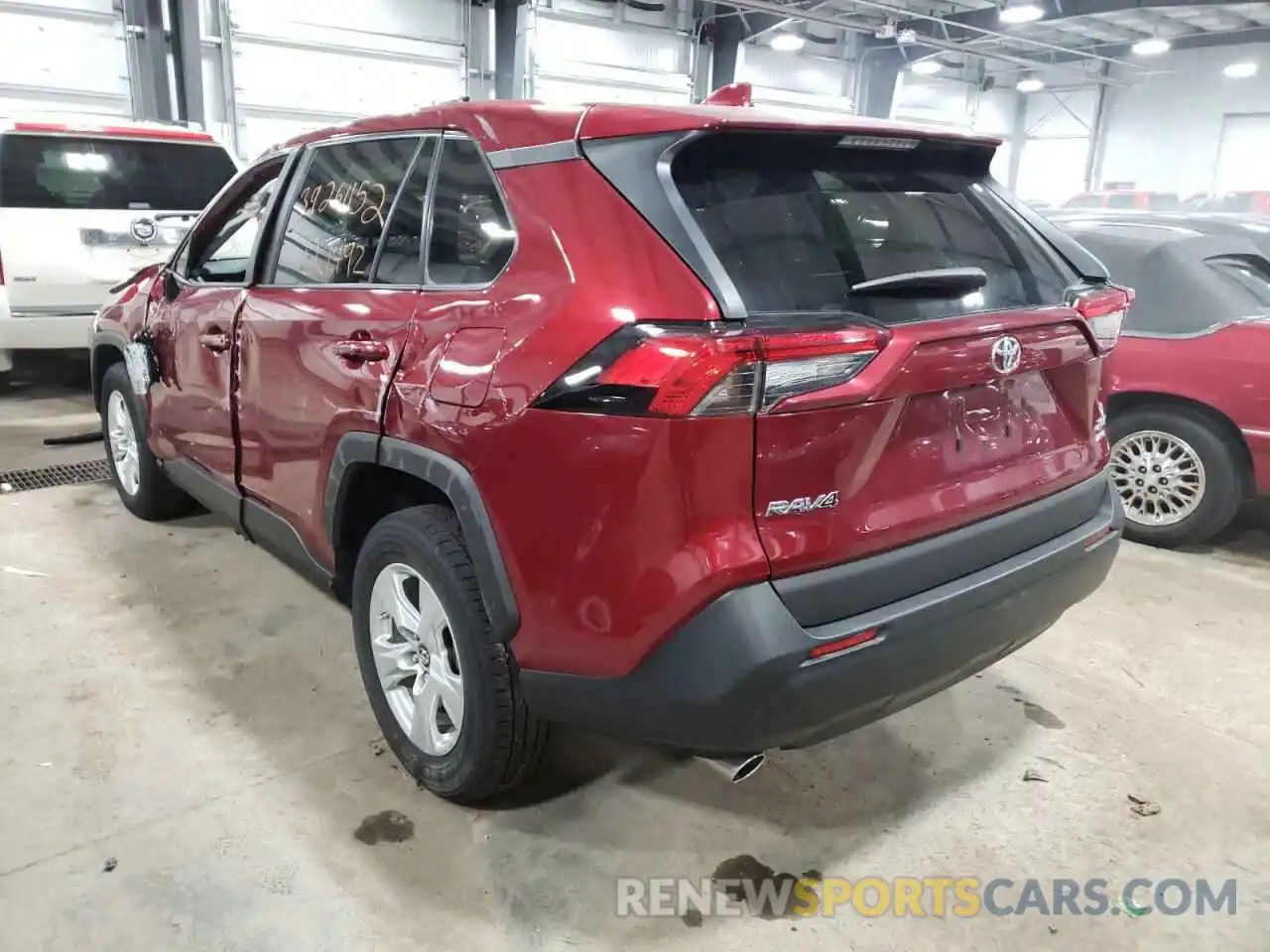 3 Фотография поврежденного автомобиля 2T3P1RFVXKW069005 TOYOTA RAV4 2019