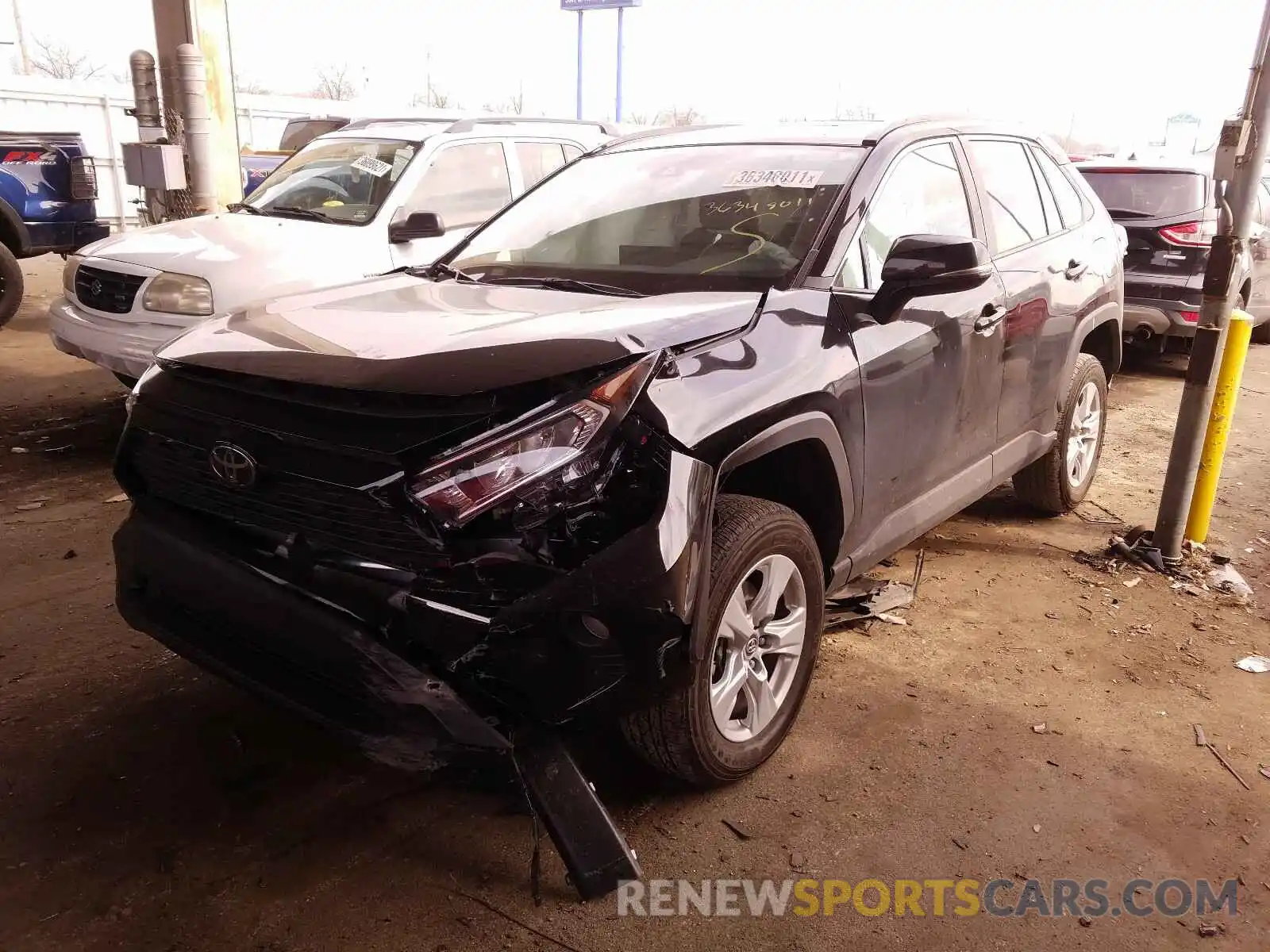 2 Photograph of a damaged car 2T3P1RFVXKW069666 TOYOTA RAV4 2019