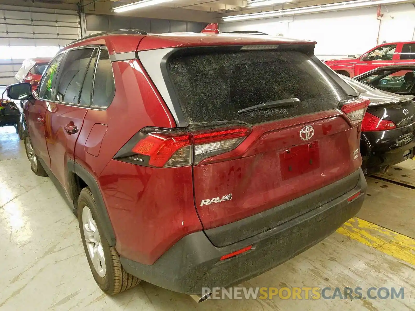 3 Photograph of a damaged car 2T3P1RFVXKW079078 TOYOTA RAV4 2019