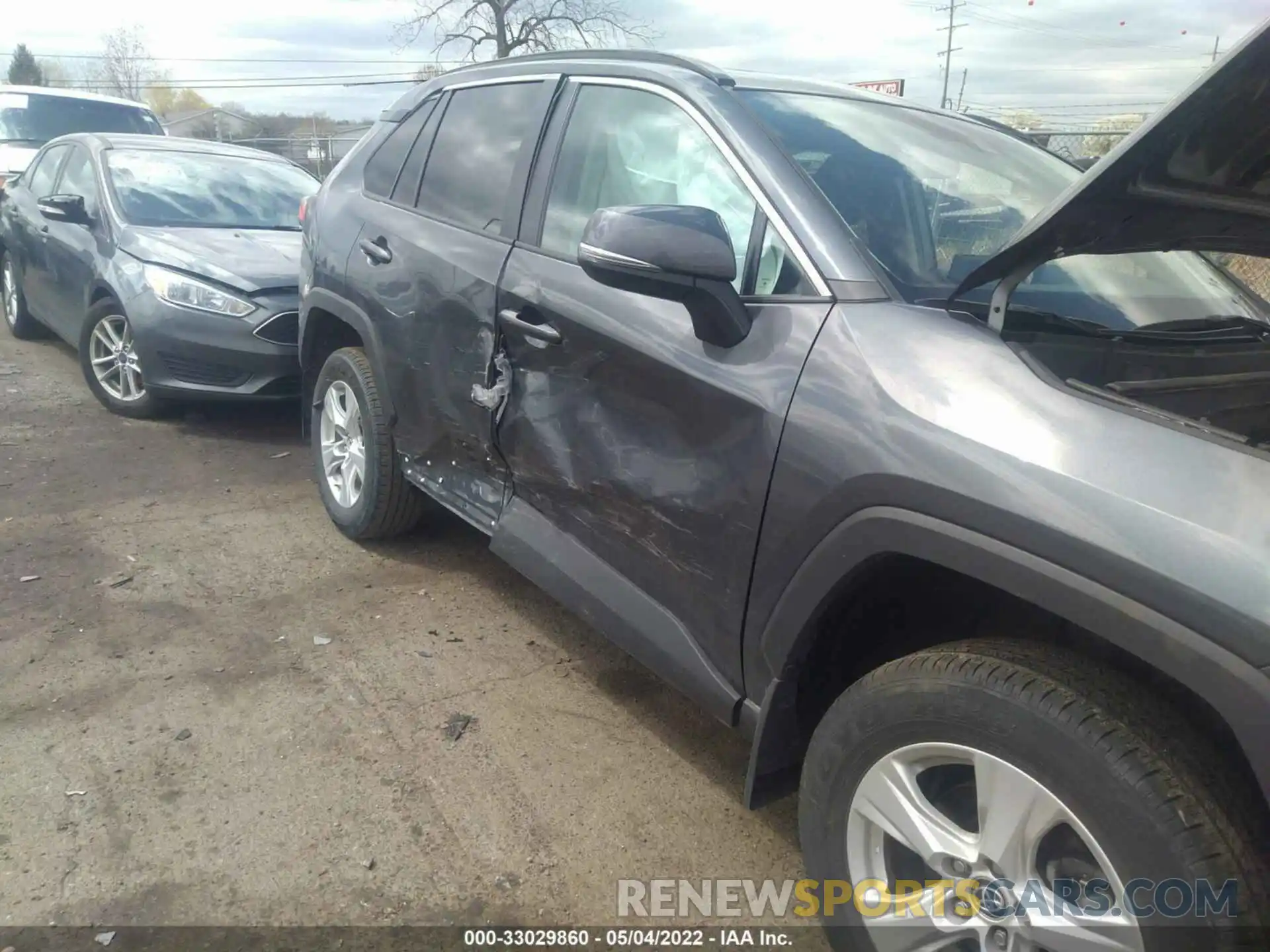 6 Photograph of a damaged car 2T3P1RFVXKW082577 TOYOTA RAV4 2019