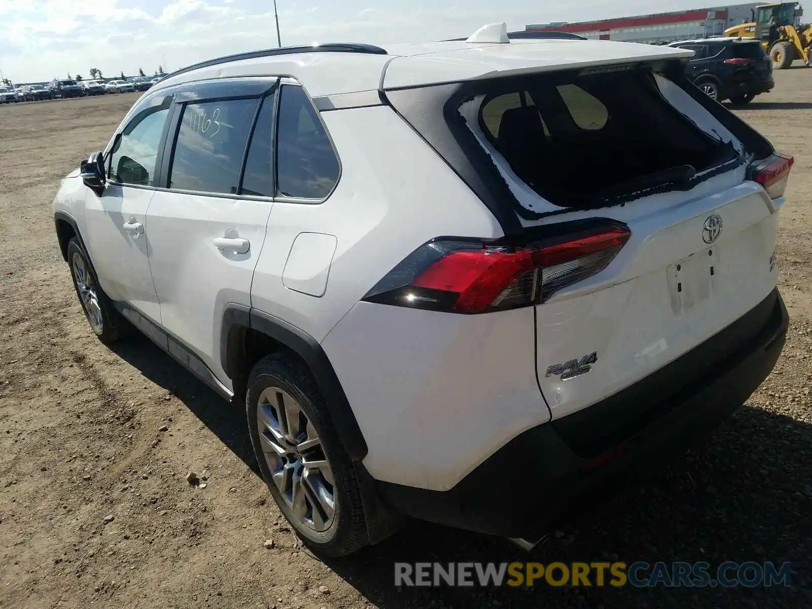 3 Photograph of a damaged car 2T3R1RFV0KW033574 TOYOTA RAV4 2019