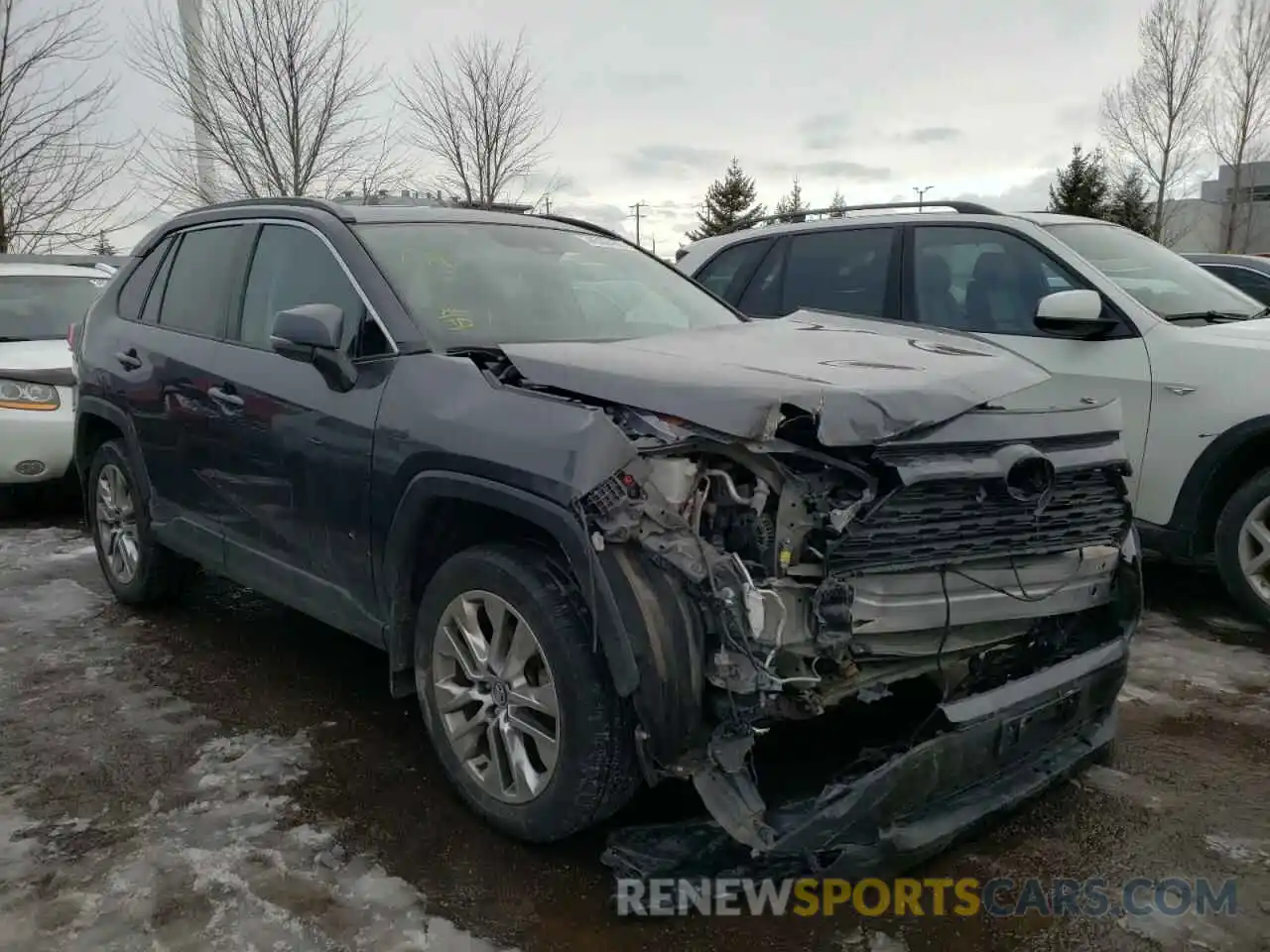 1 Photograph of a damaged car 2T3R1RFV2KW049260 TOYOTA RAV4 2019