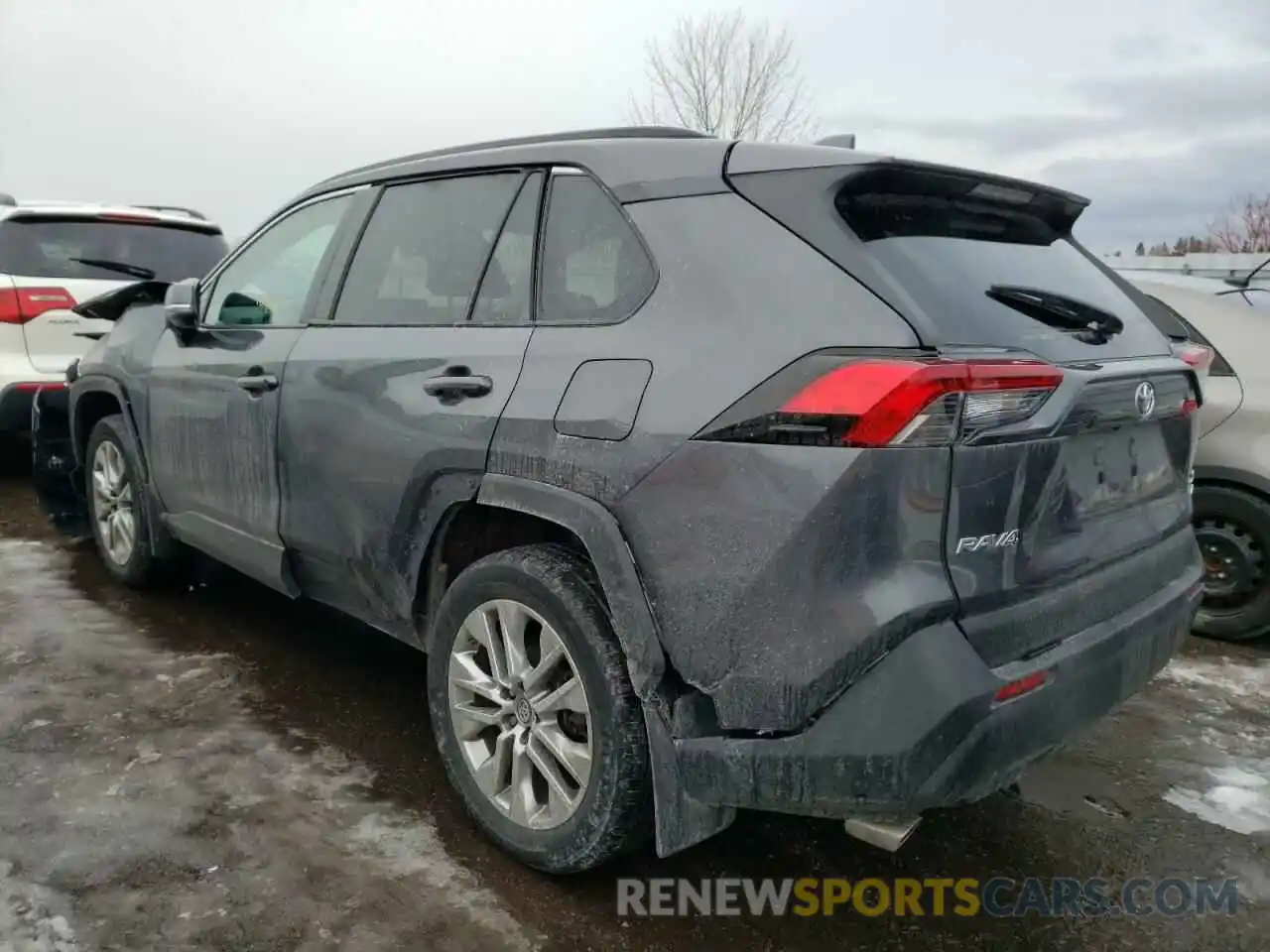 3 Photograph of a damaged car 2T3R1RFV2KW049260 TOYOTA RAV4 2019