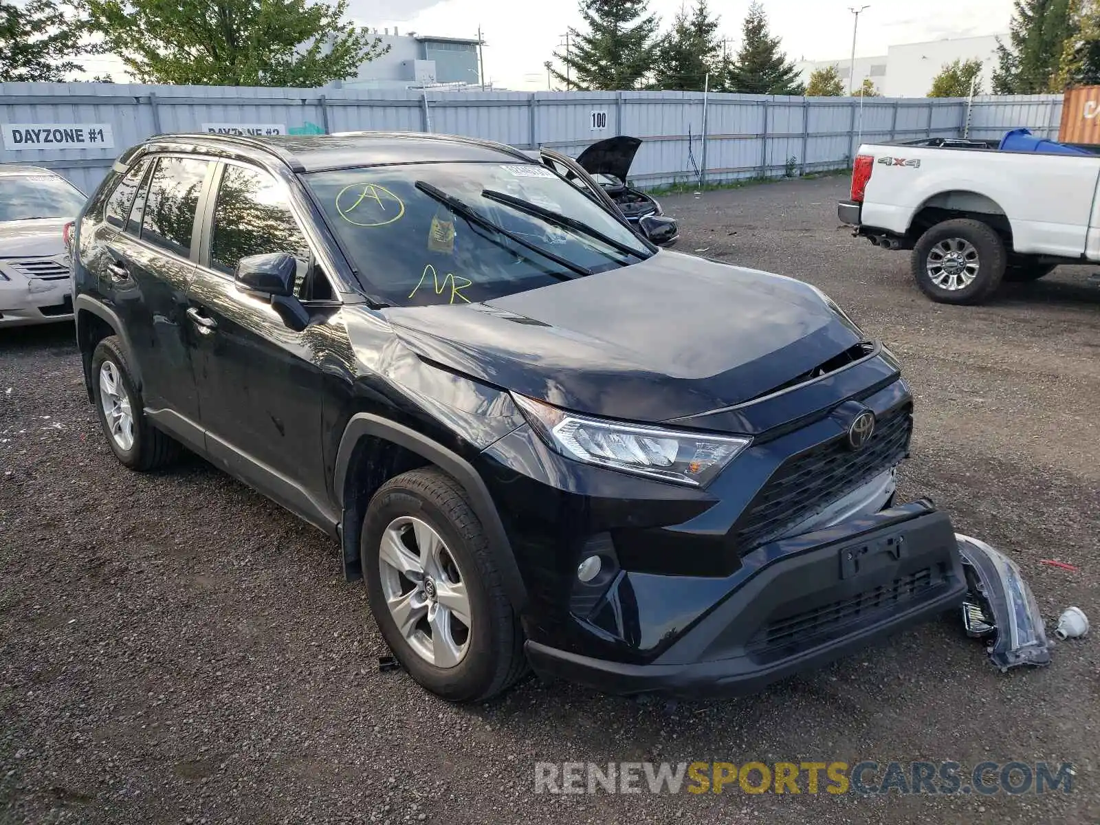 1 Photograph of a damaged car 2T3R1RFV2KW070741 TOYOTA RAV4 2019