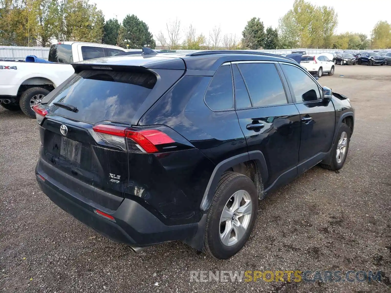 4 Фотография поврежденного автомобиля 2T3R1RFV2KW070741 TOYOTA RAV4 2019