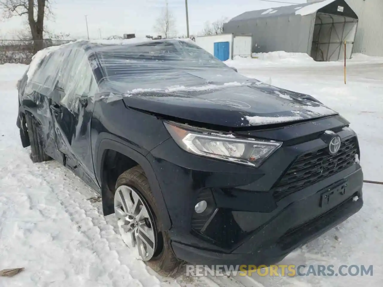 1 Photograph of a damaged car 2T3R1RFV3KW043208 TOYOTA RAV4 2019