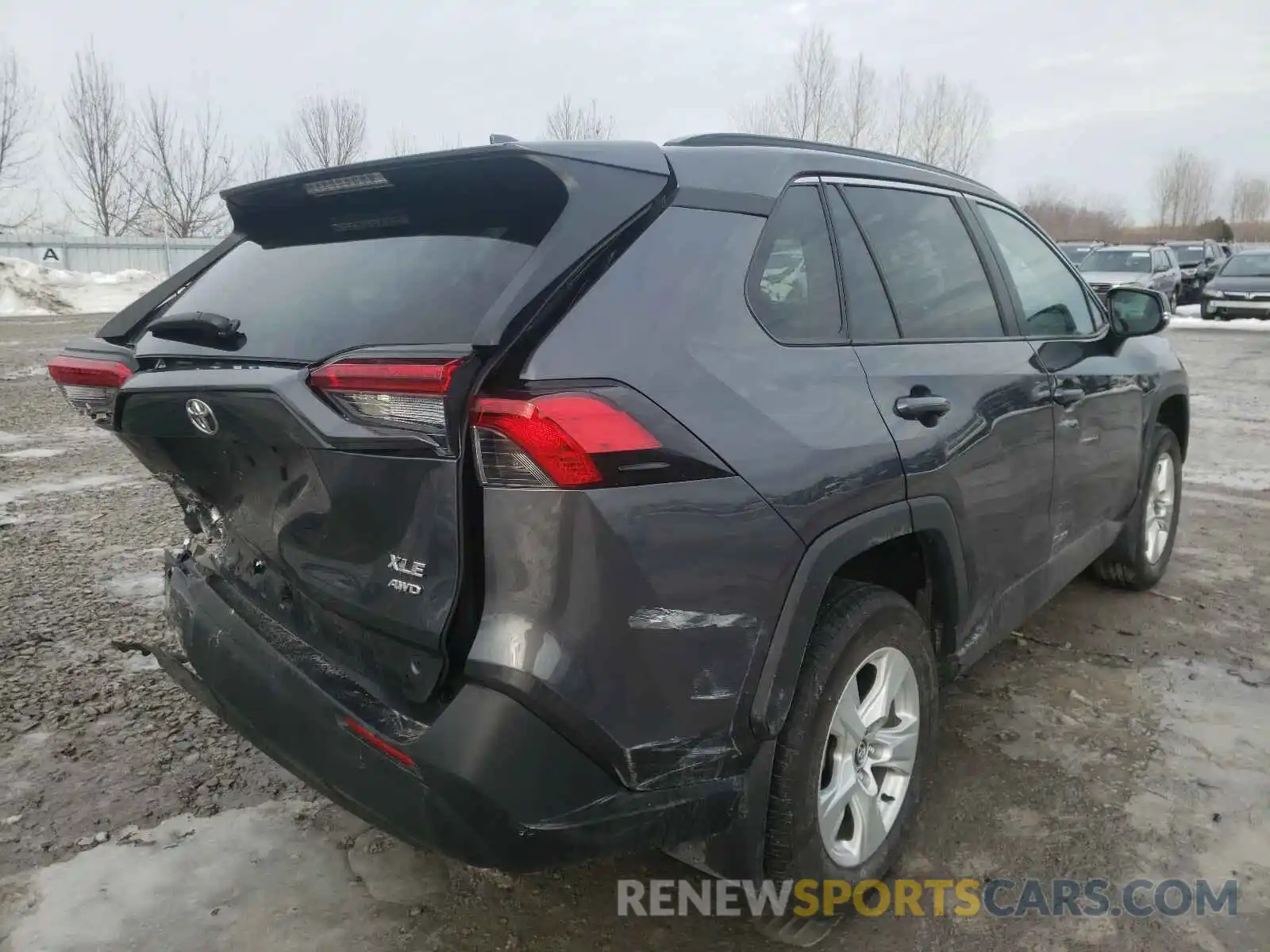 4 Photograph of a damaged car 2T3R1RFV4KC030484 TOYOTA RAV4 2019