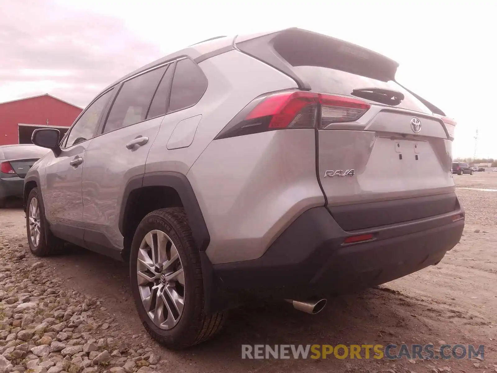 3 Photograph of a damaged car 2T3R1RFV5KC051604 TOYOTA RAV4 2019