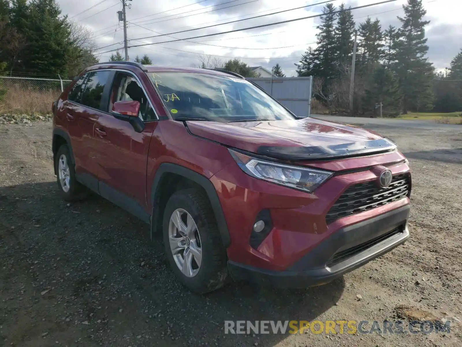 1 Photograph of a damaged car 2T3R1RFV6KW040710 TOYOTA RAV4 2019