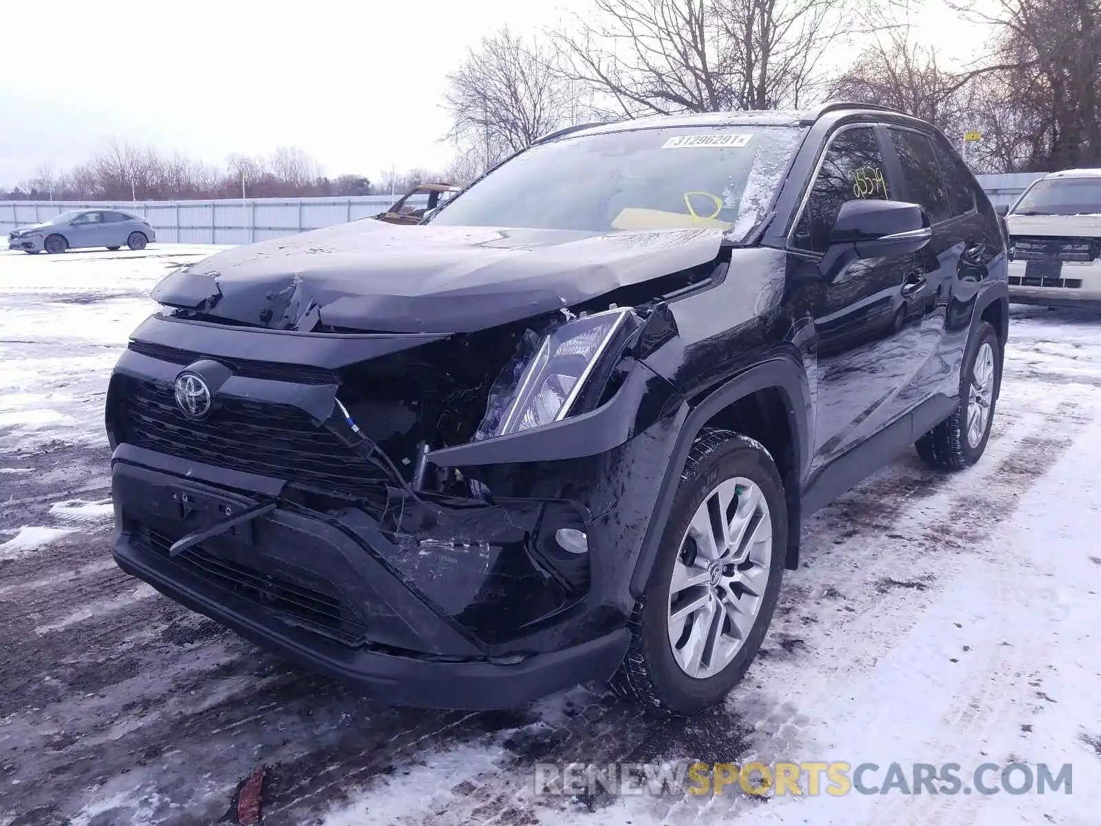 2 Фотография поврежденного автомобиля 2T3R1RFV8KW017915 TOYOTA RAV4 2019