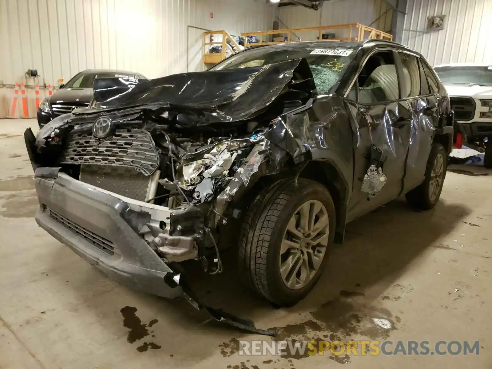 2 Photograph of a damaged car 2T3R1RFV8KW046640 TOYOTA RAV4 2019