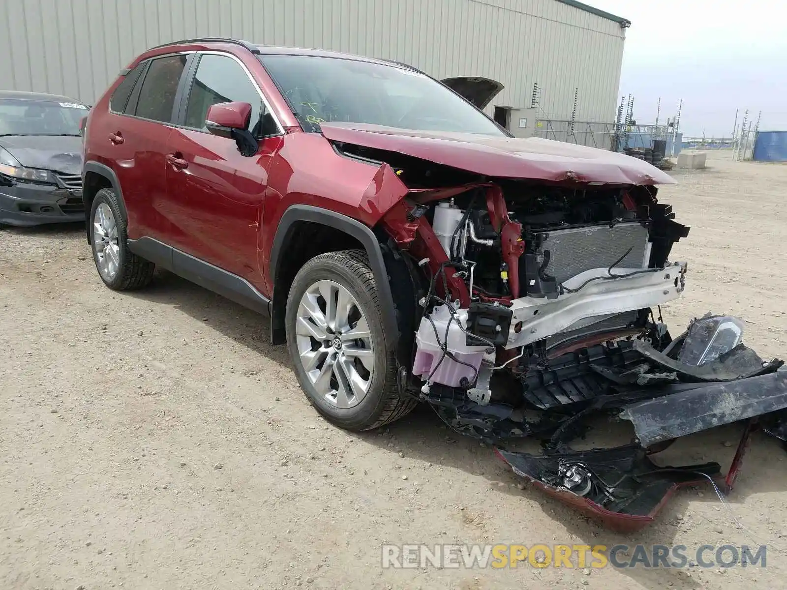 1 Photograph of a damaged car 2T3R1RFV8KW066127 TOYOTA RAV4 2019