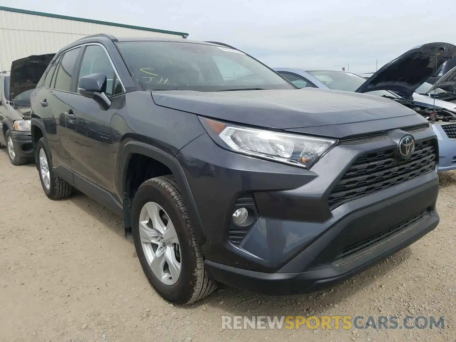 1 Photograph of a damaged car 2T3R1RFVXKC018727 TOYOTA RAV4 2019