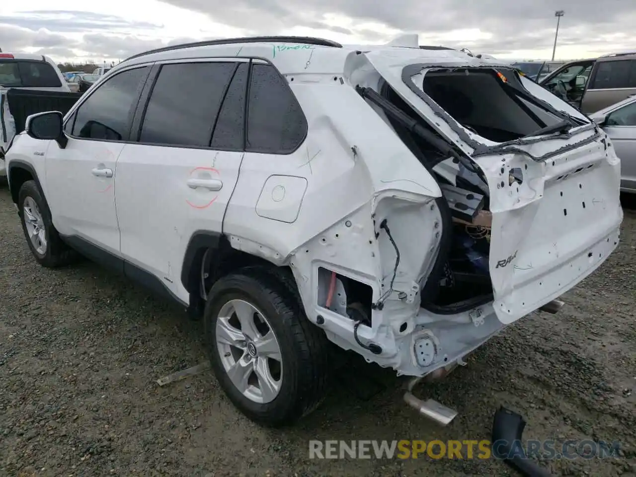 3 Photograph of a damaged car 2T3RWRFV0KW008854 TOYOTA RAV4 2019