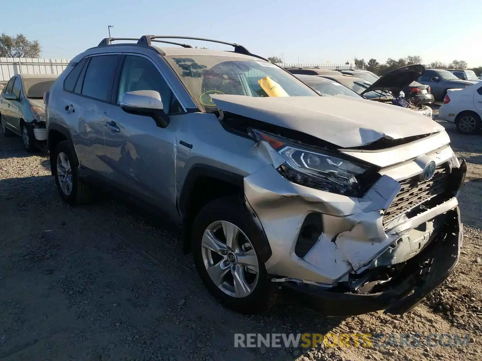 1 Фотография поврежденного автомобиля 2T3RWRFV0KW029638 TOYOTA RAV4 2019