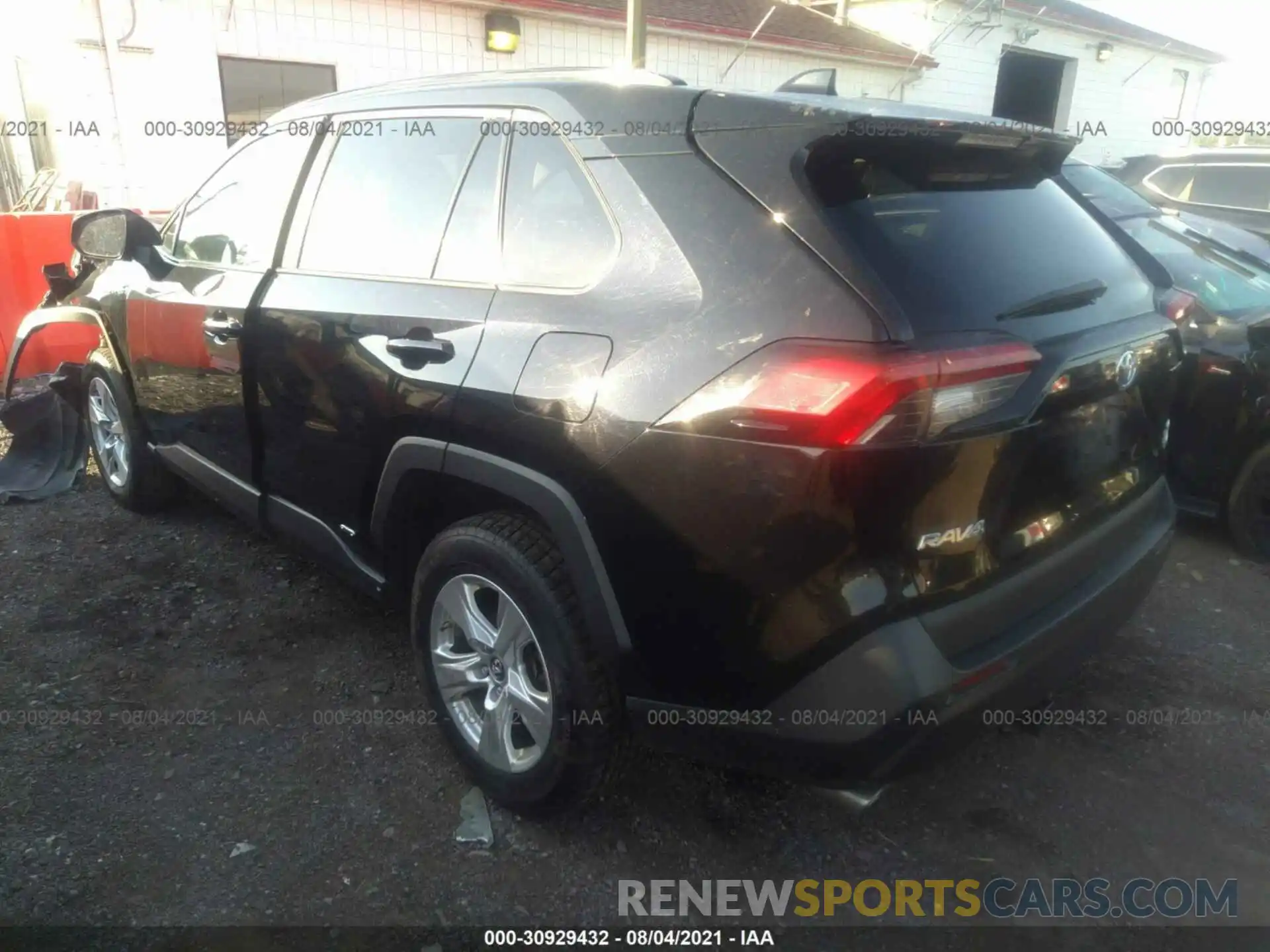 3 Фотография поврежденного автомобиля 2T3RWRFV1KW008023 TOYOTA RAV4 2019