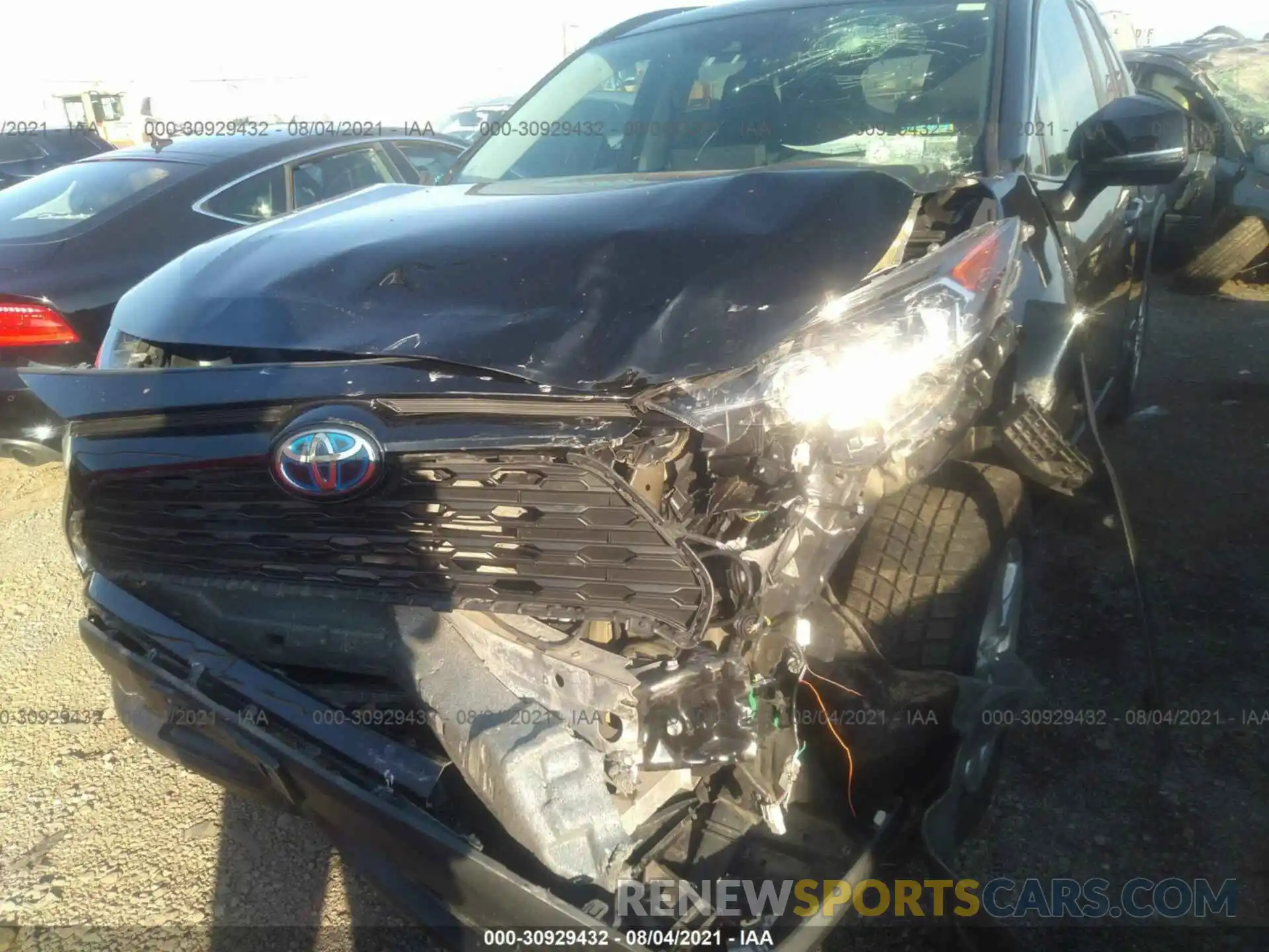 6 Photograph of a damaged car 2T3RWRFV1KW008023 TOYOTA RAV4 2019