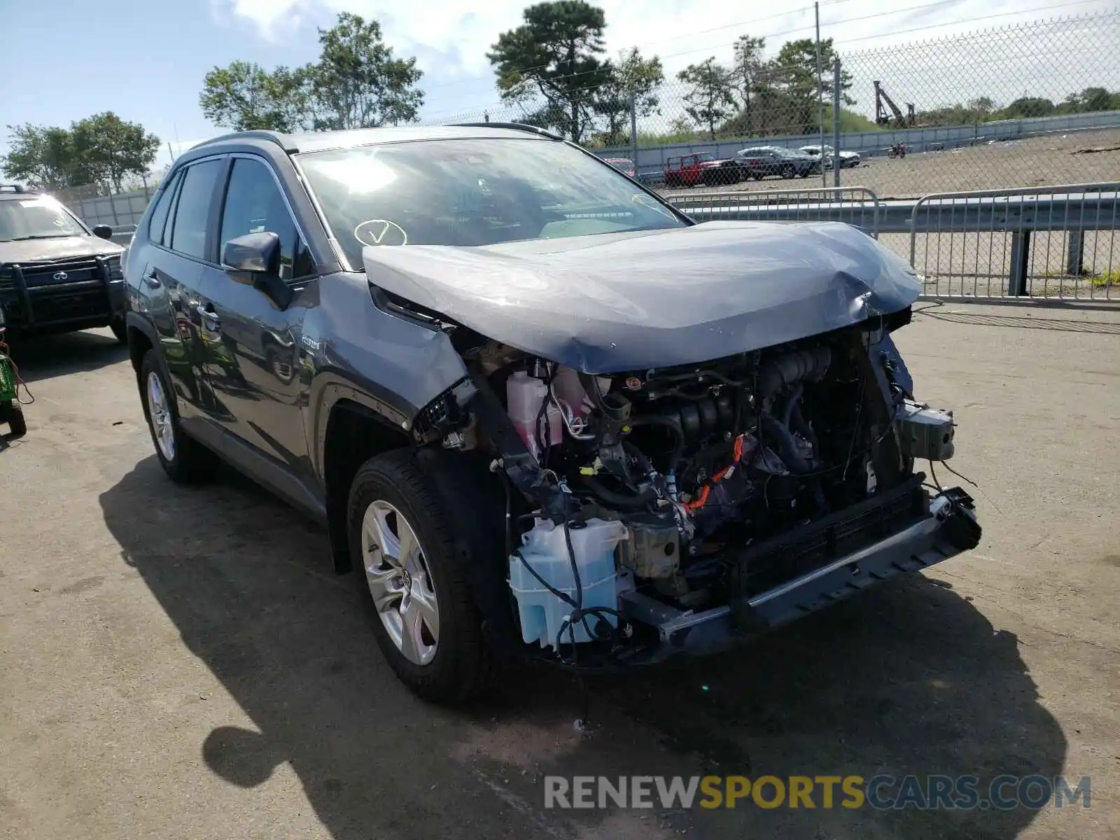 1 Фотография поврежденного автомобиля 2T3RWRFV1KW013268 TOYOTA RAV4 2019