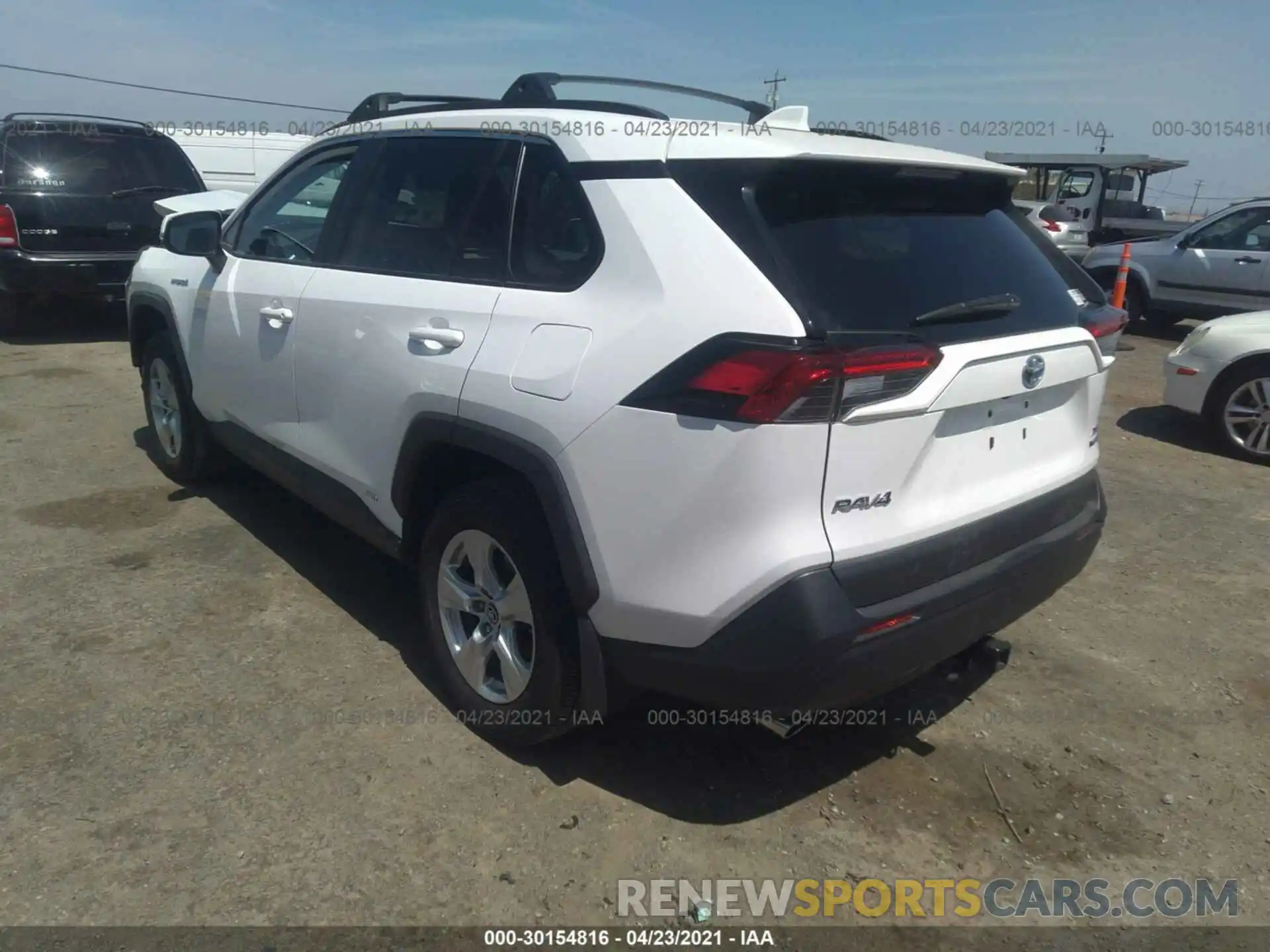 3 Photograph of a damaged car 2T3RWRFV1KW013996 TOYOTA RAV4 2019