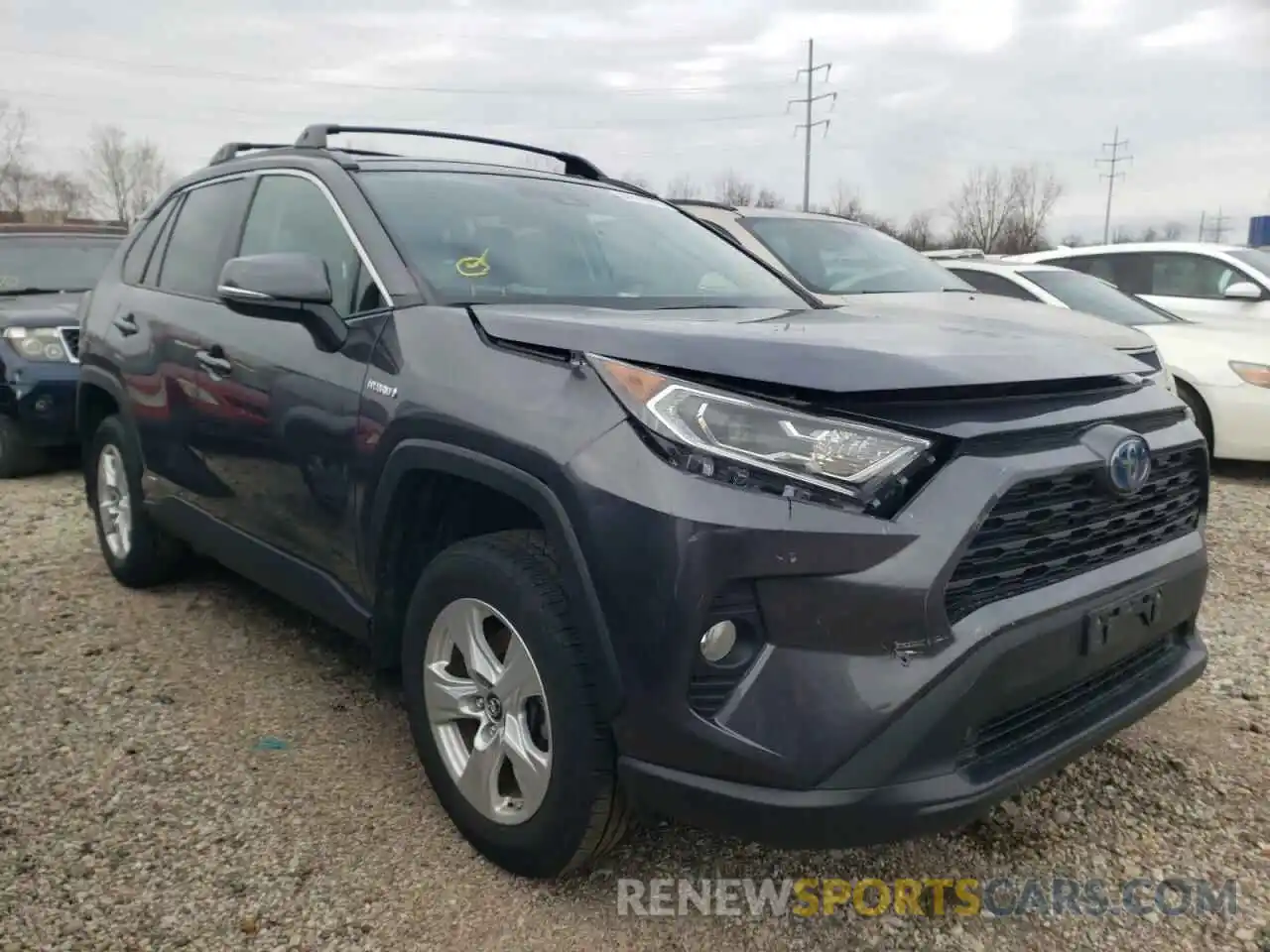 1 Photograph of a damaged car 2T3RWRFV1KW016137 TOYOTA RAV4 2019