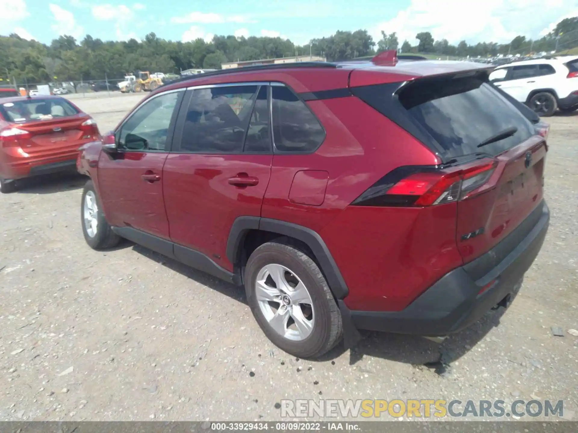 3 Photograph of a damaged car 2T3RWRFV1KW025081 TOYOTA RAV4 2019