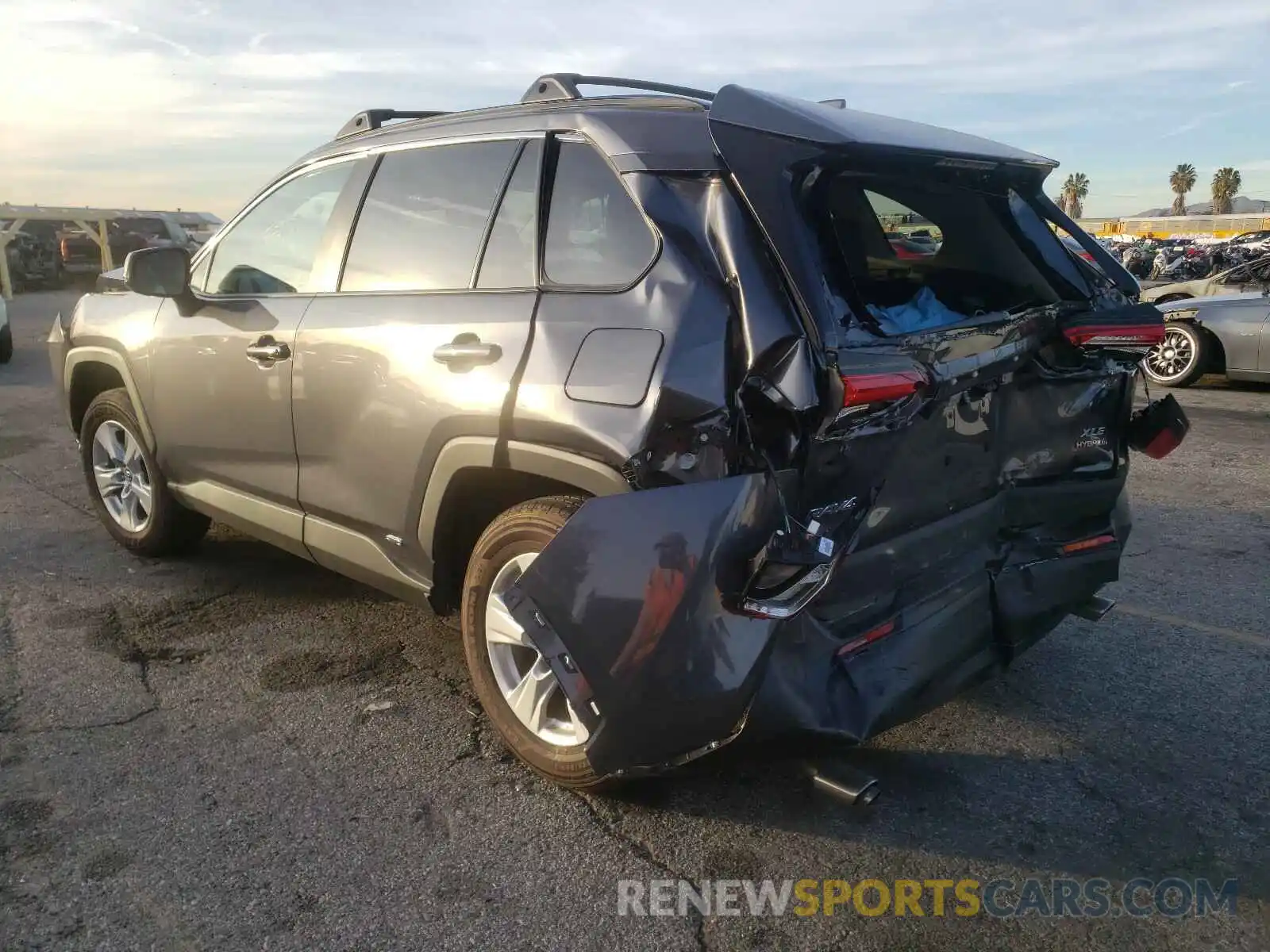 3 Photograph of a damaged car 2T3RWRFV1KW030524 TOYOTA RAV4 2019