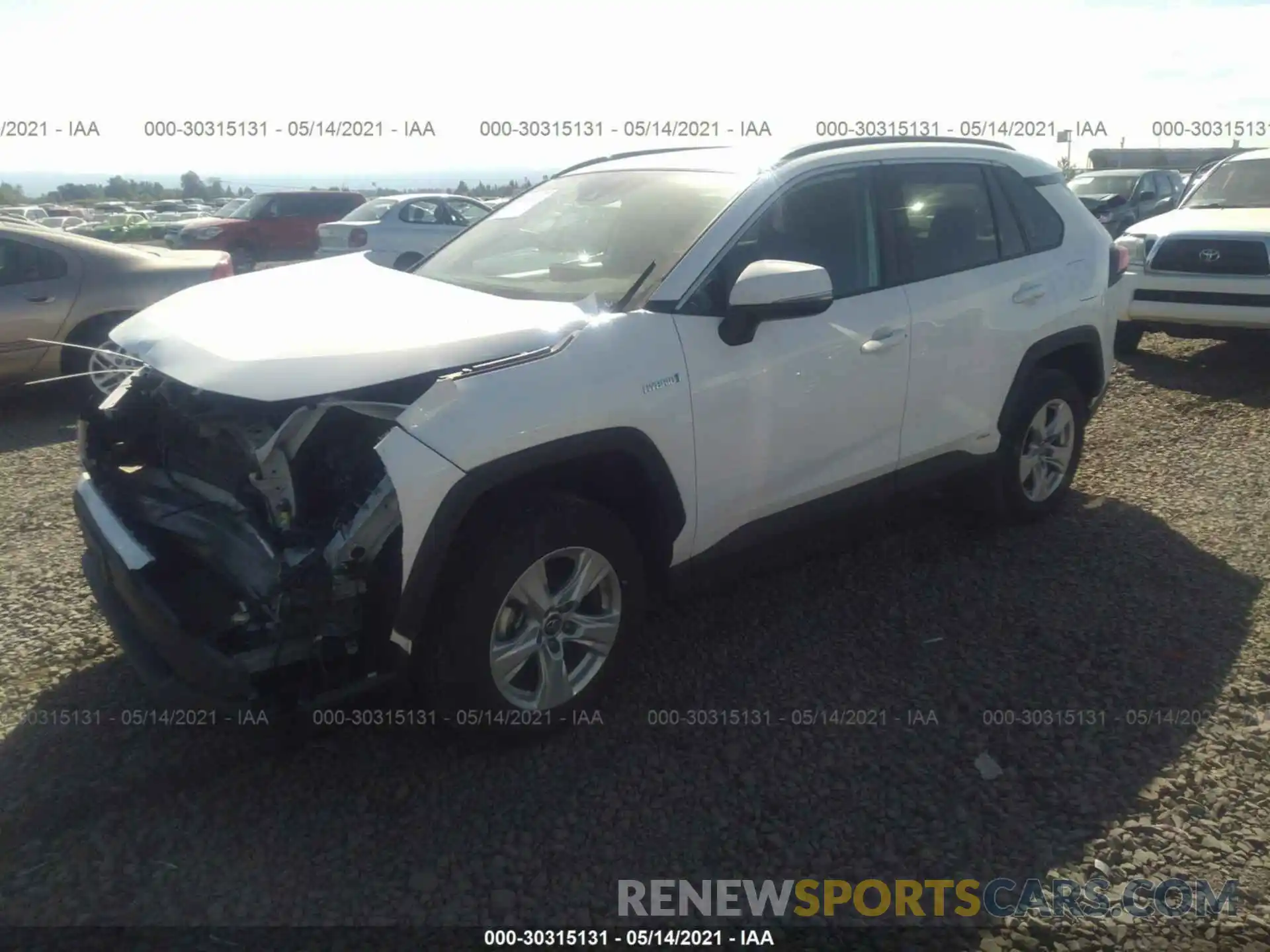 2 Photograph of a damaged car 2T3RWRFV1KW033262 TOYOTA RAV4 2019