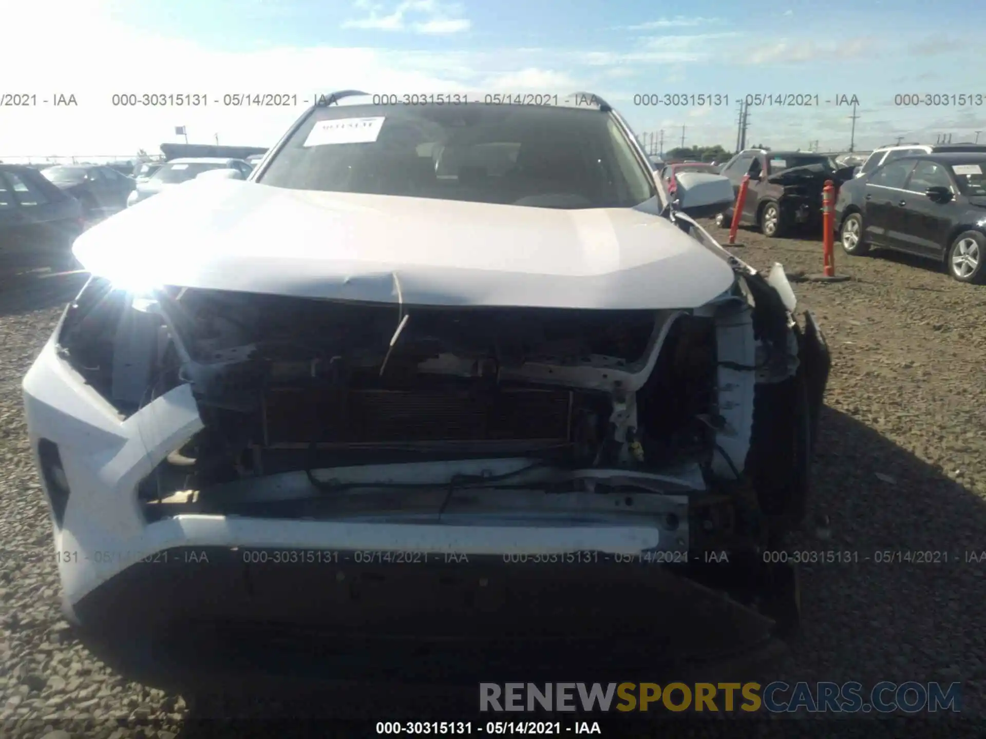 6 Photograph of a damaged car 2T3RWRFV1KW033262 TOYOTA RAV4 2019