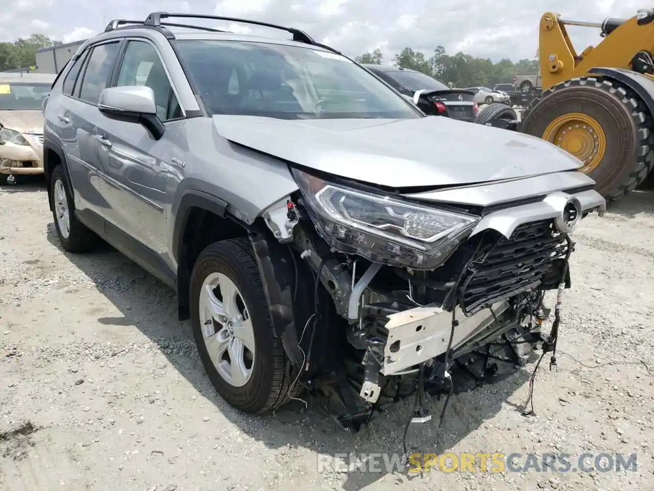 1 Photograph of a damaged car 2T3RWRFV1KW034637 TOYOTA RAV4 2019